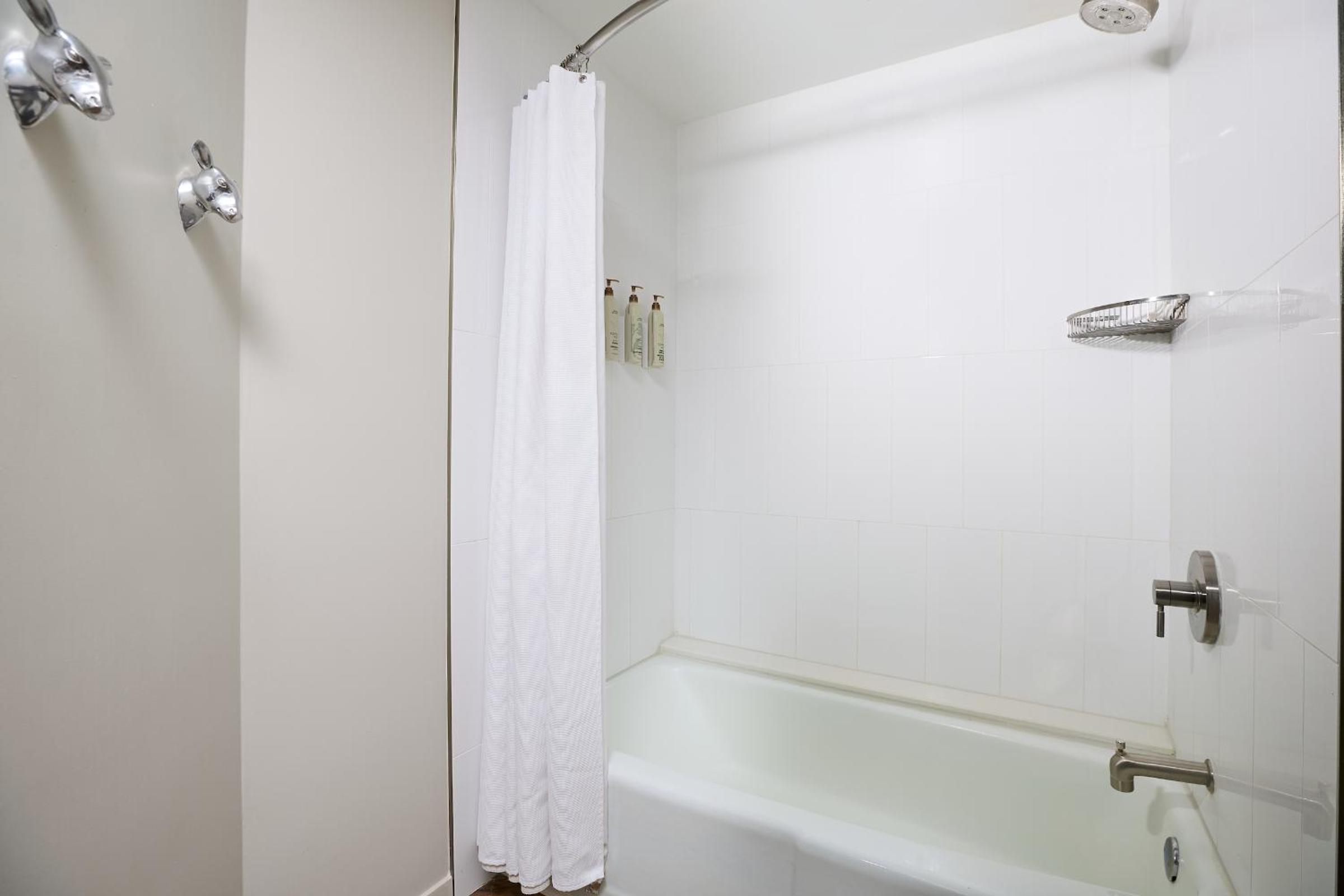 King or Double Room - Photo 2