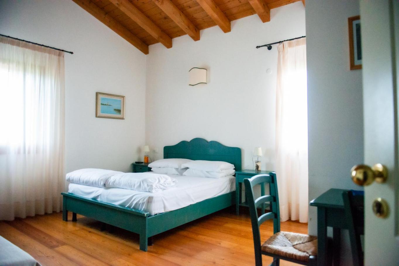 Double Room - Photo 2