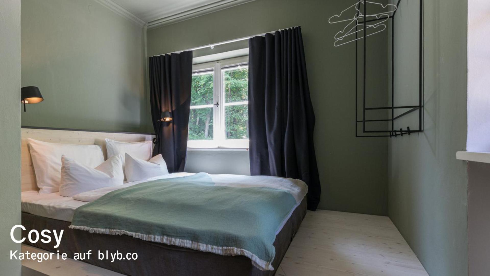 Standard Double Room photo 2