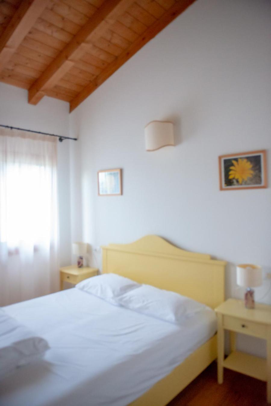 Standard Double Room - Photo 2