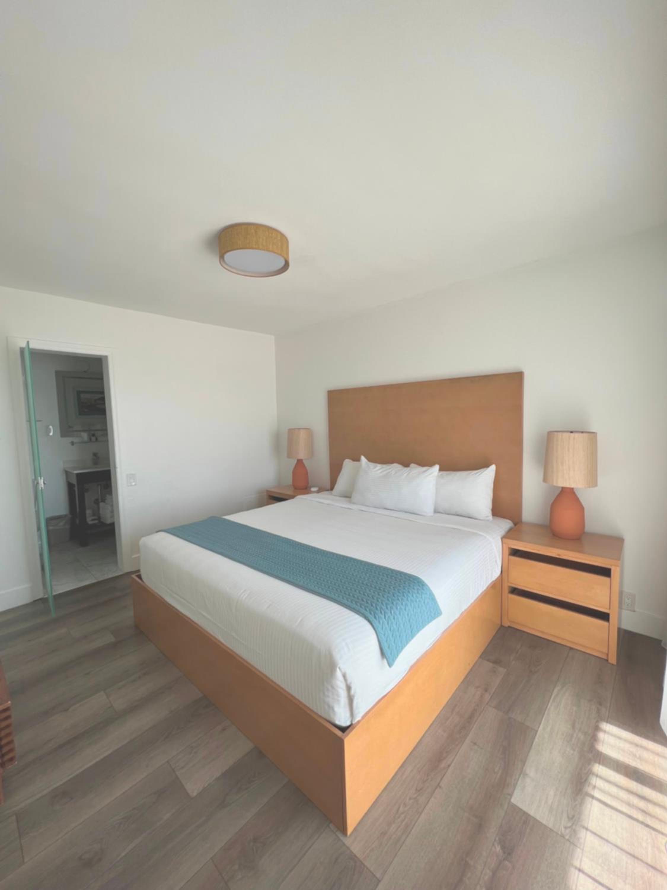 Suite with Sofa Sleeper - Ocean View  - Photo 3