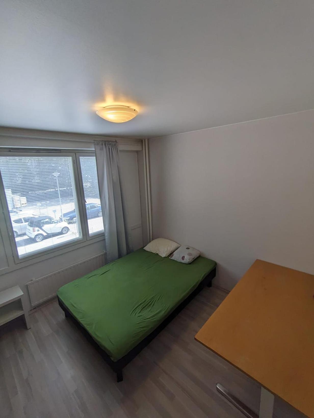 Double Room with Shared Bathroom photo 3