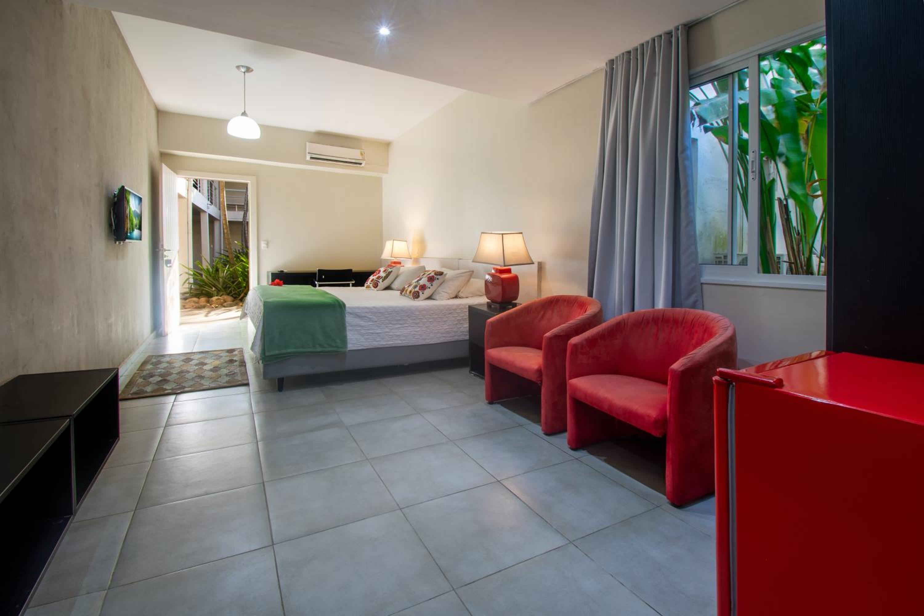Deluxe Double Room with Bath photo 2