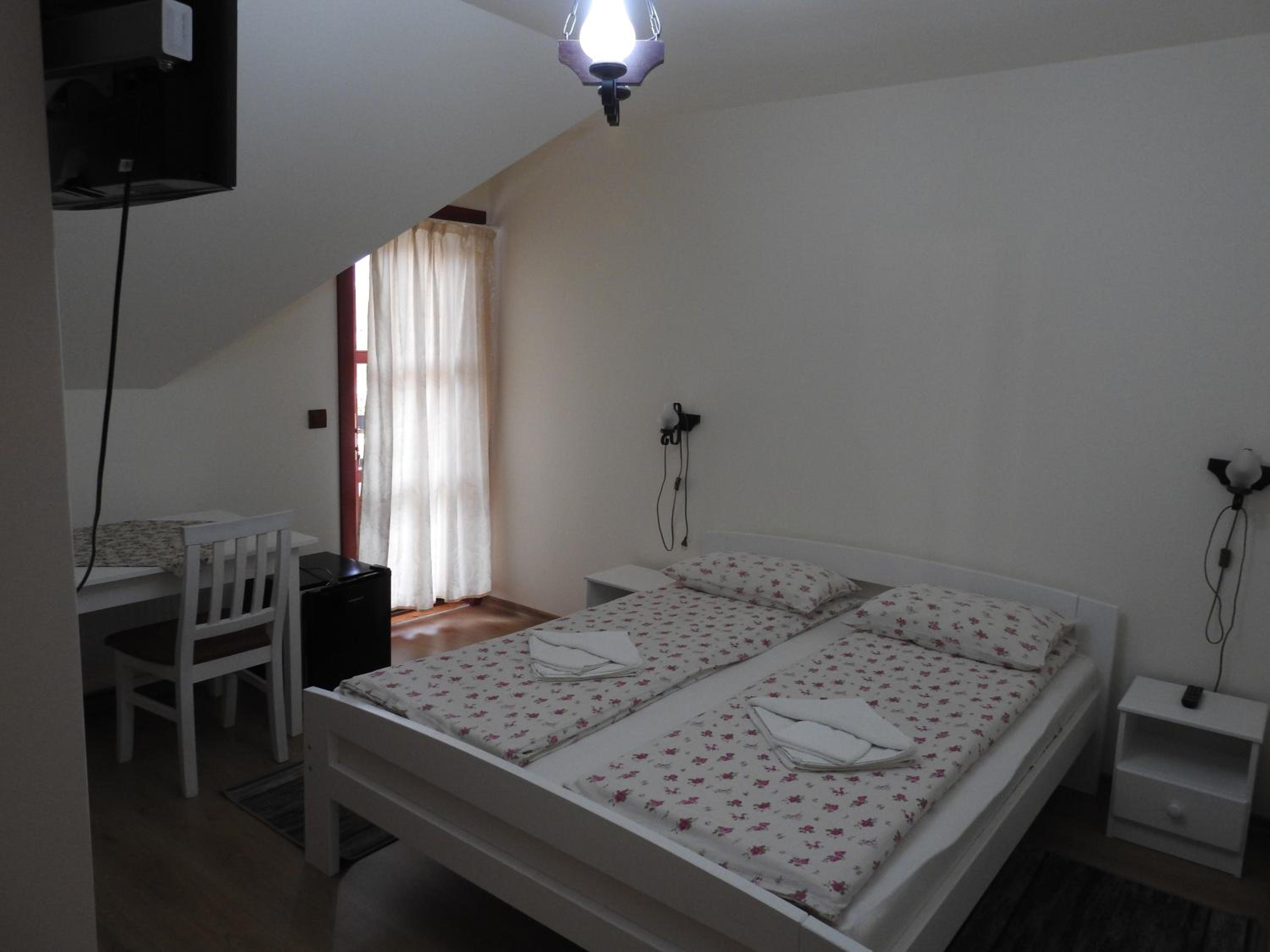 Standard Queen Room photo 2