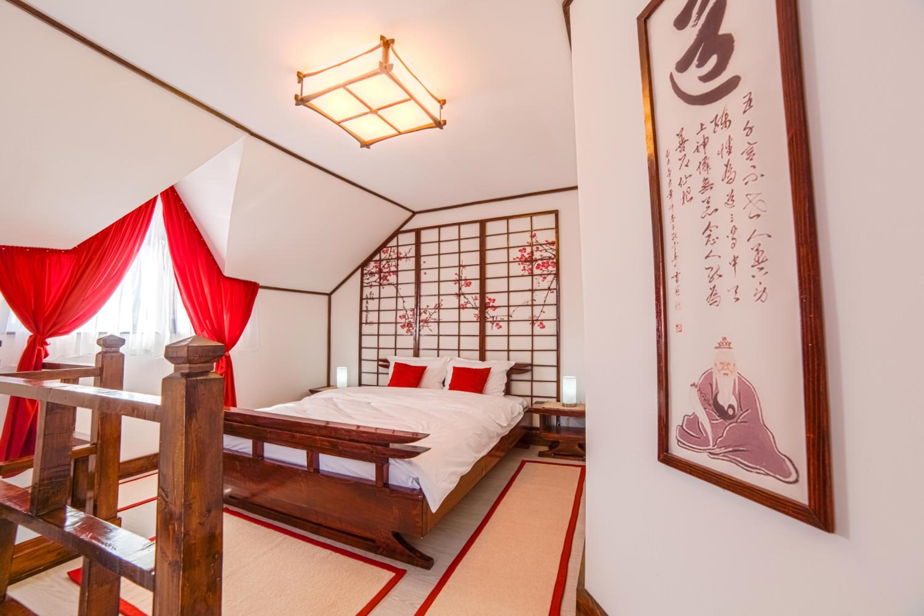 Red Suite - Split Level photo 1