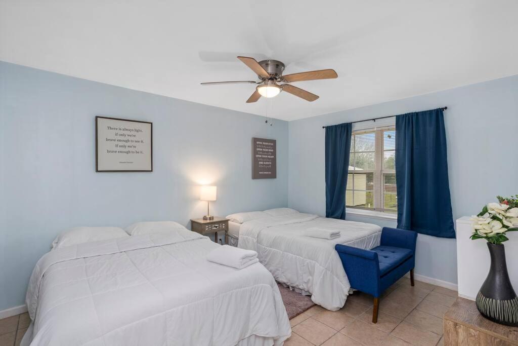 Two-Bedroom Apartment photo 2