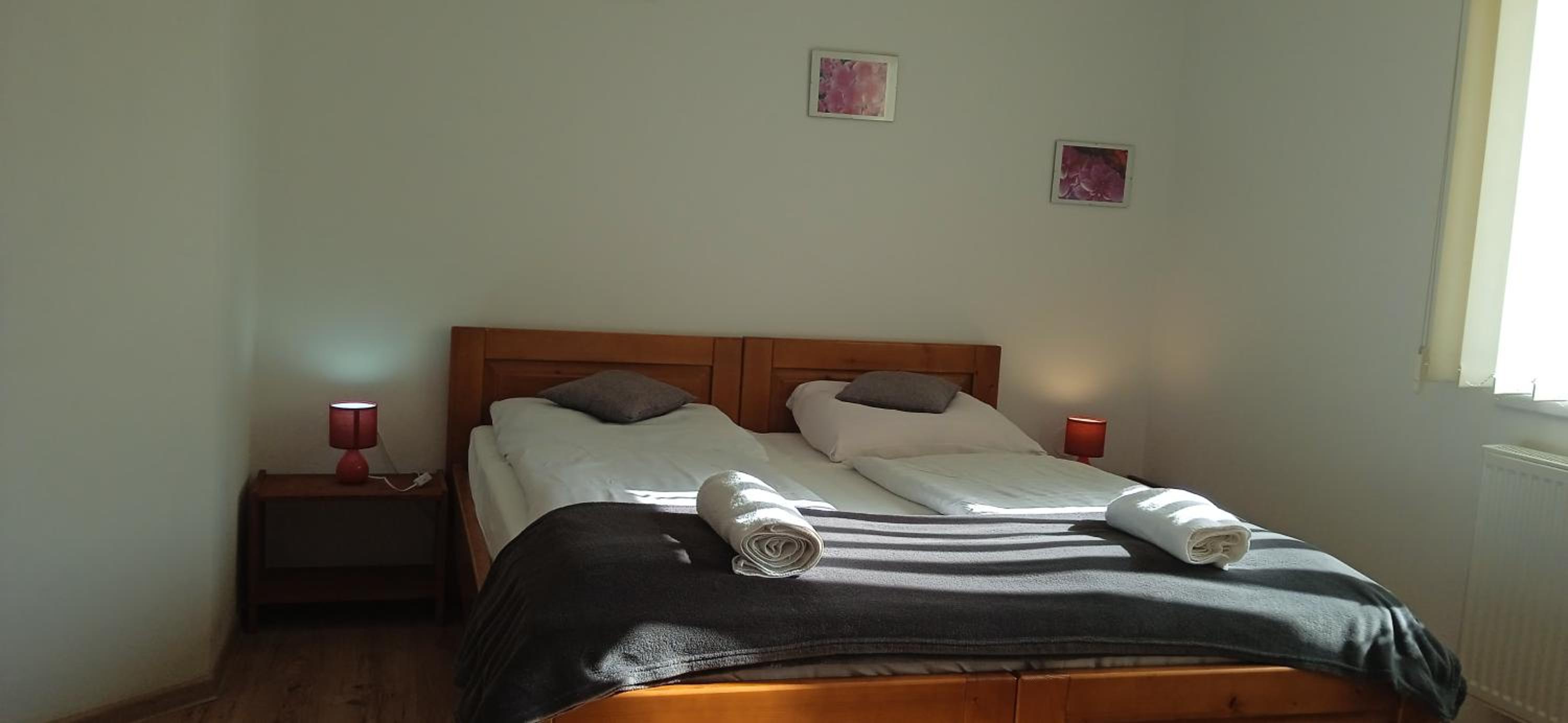 Triple Room with Private Bathroom - Photo 4