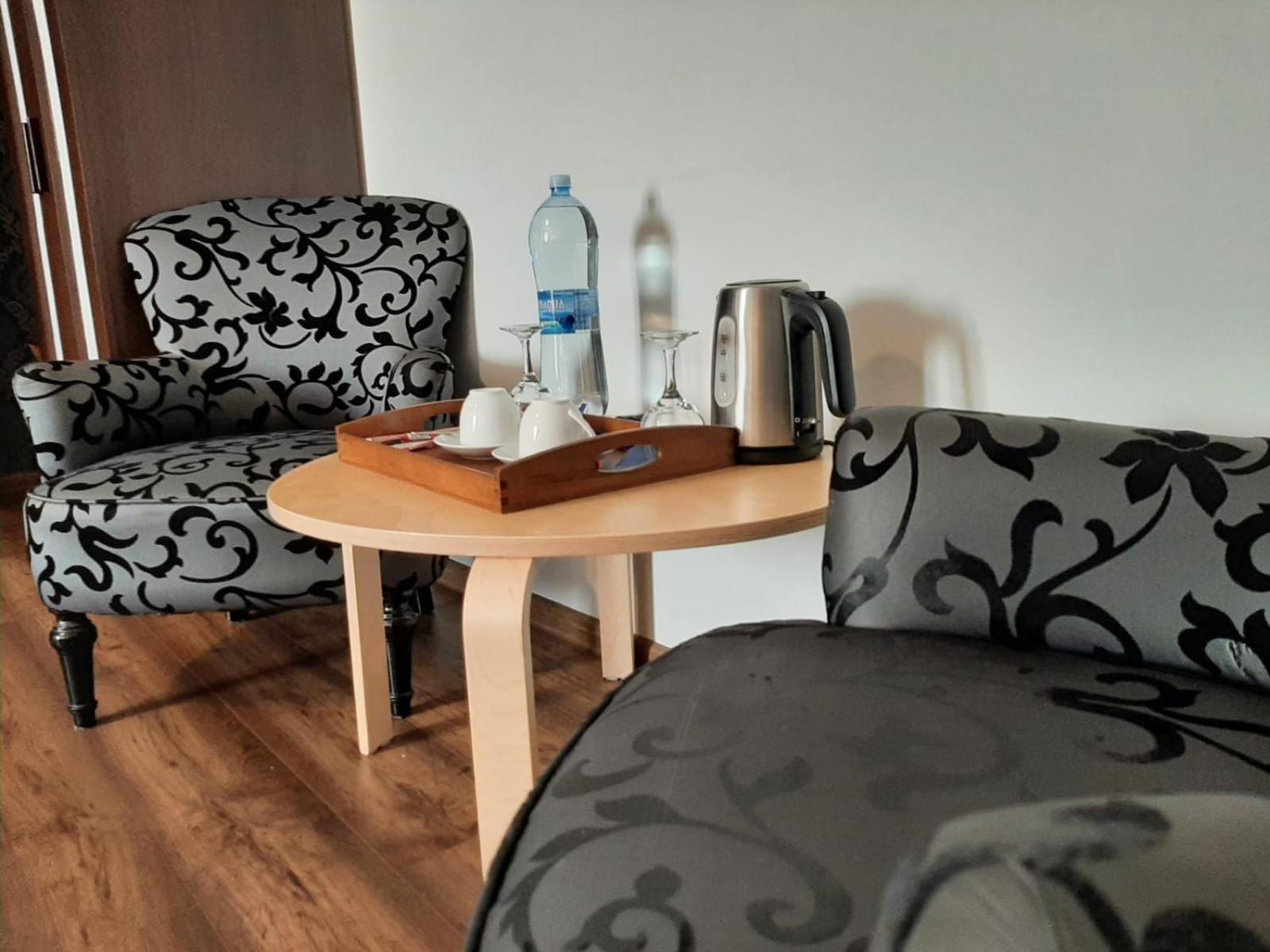 Double Room with Mountain View - Photo 4