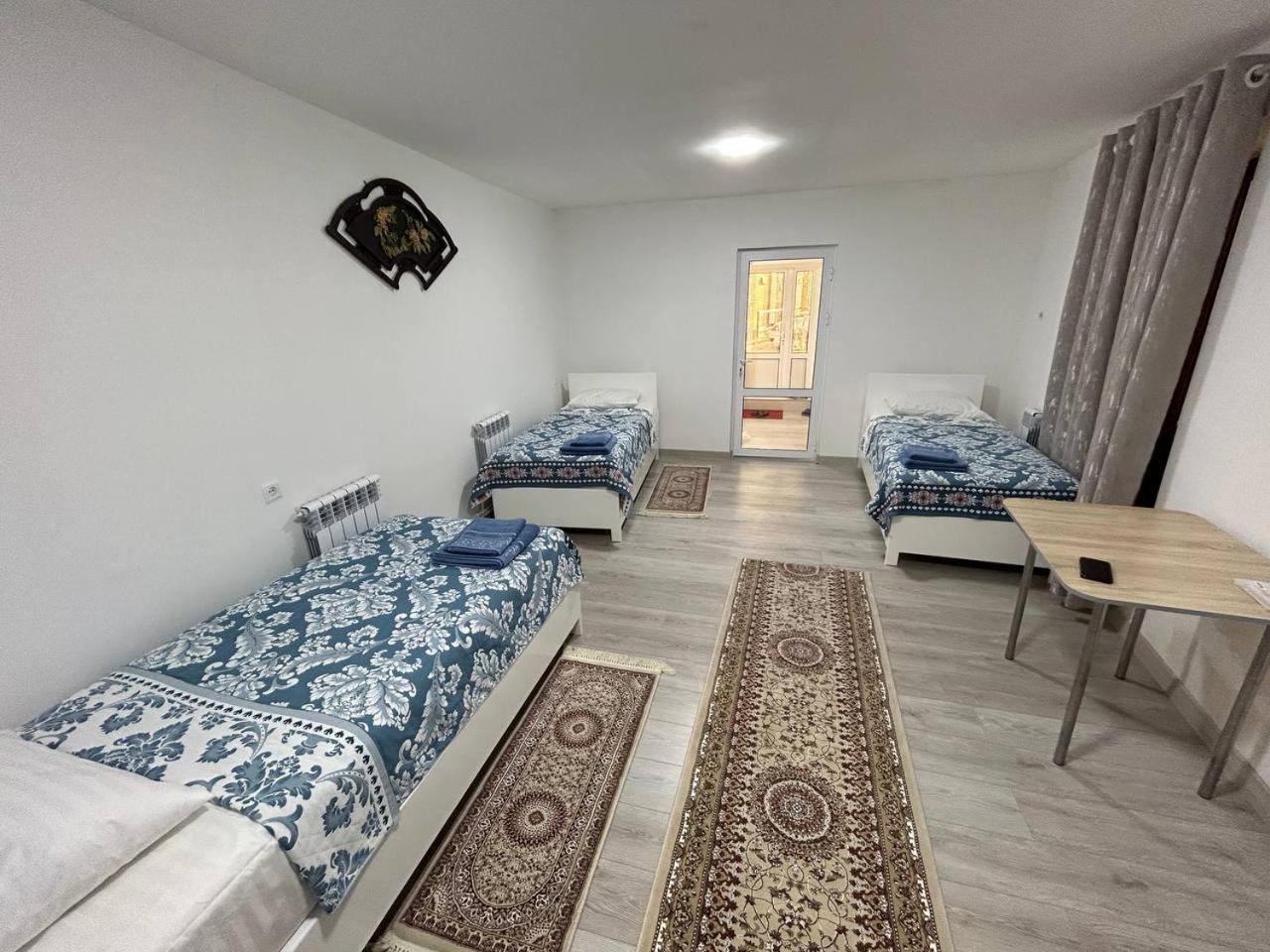 Studio Apartment photo 1