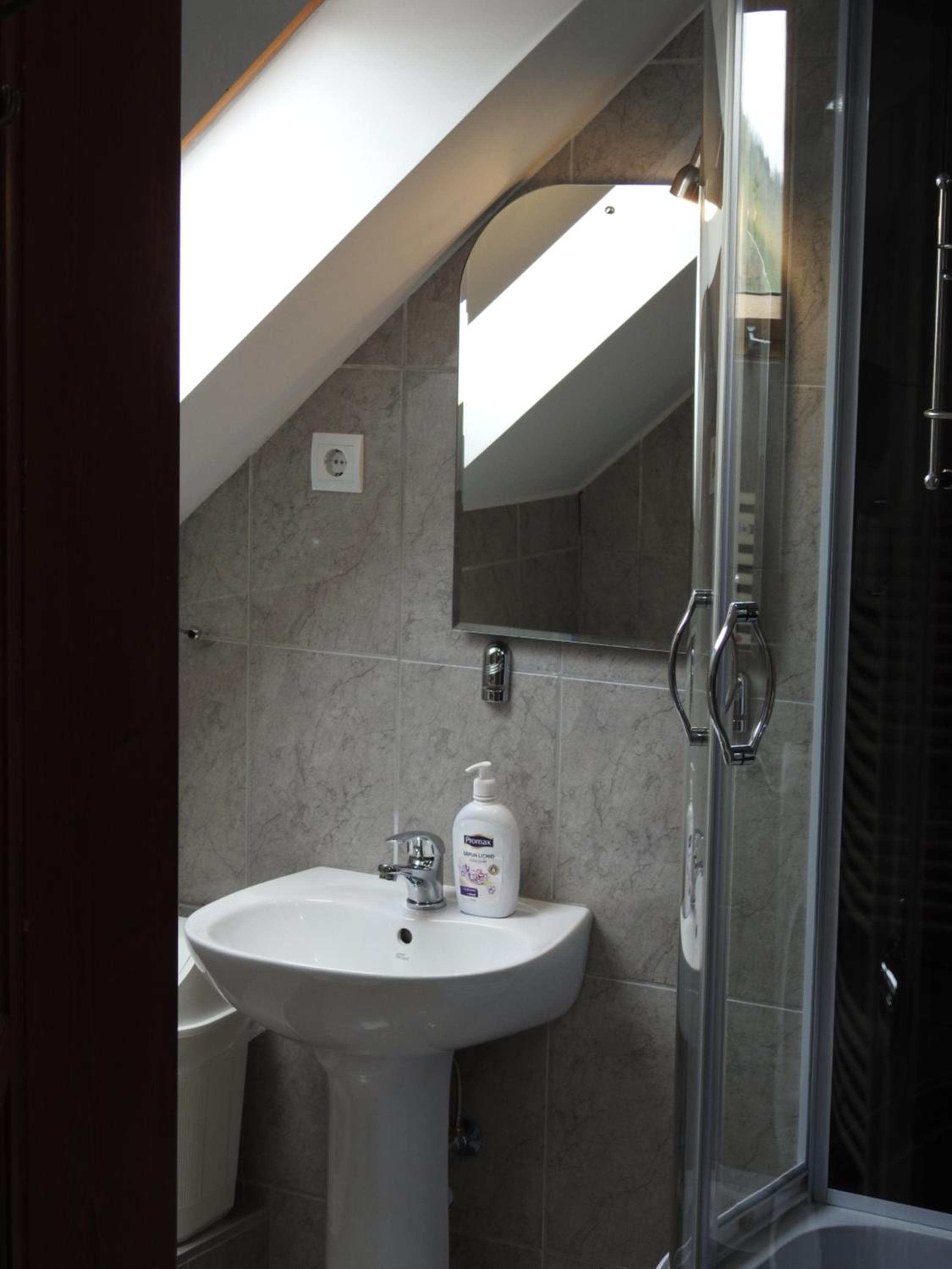 Quadruple Room with Private External Bathroom