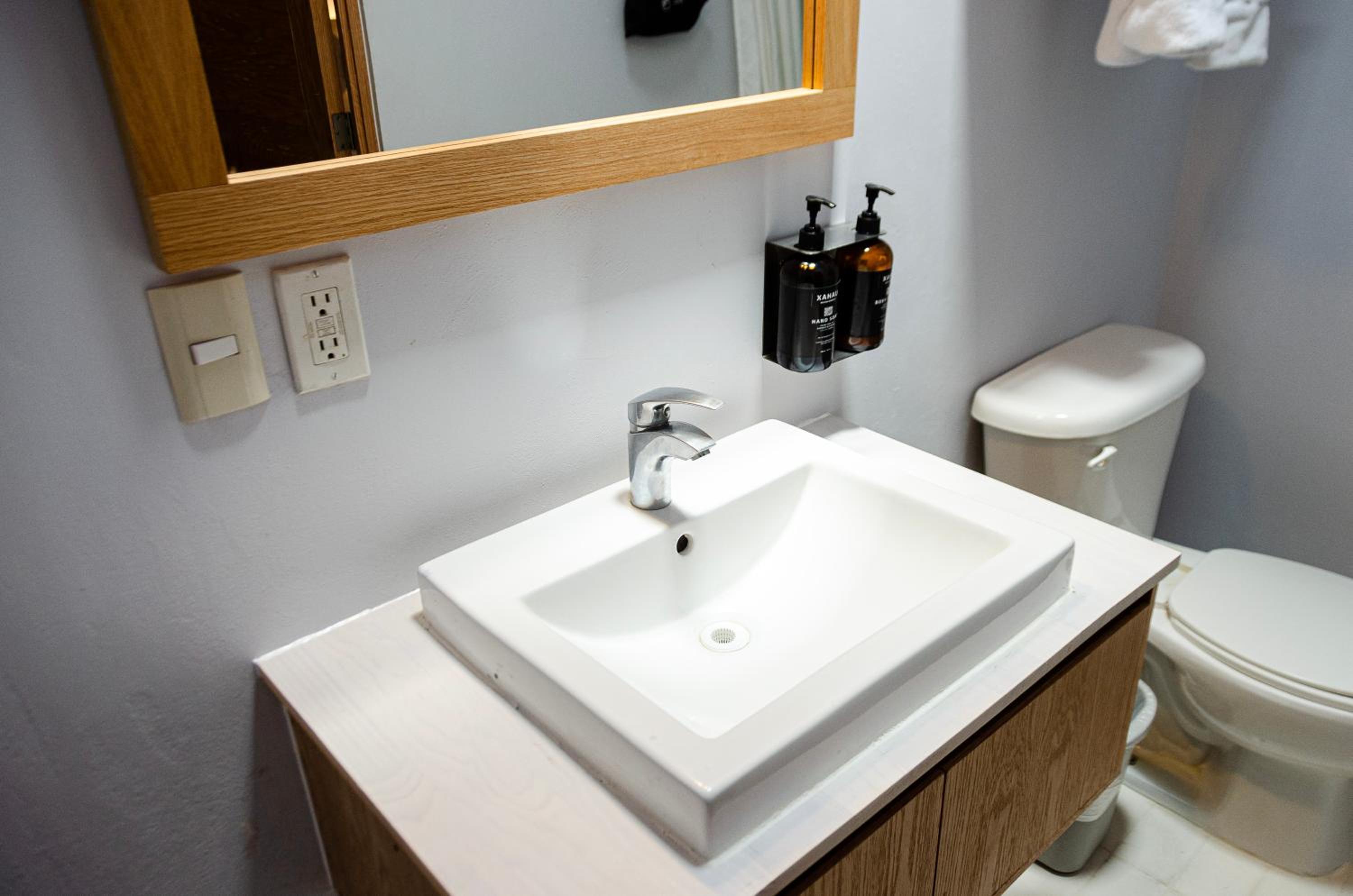 Standard Room - Photo 6