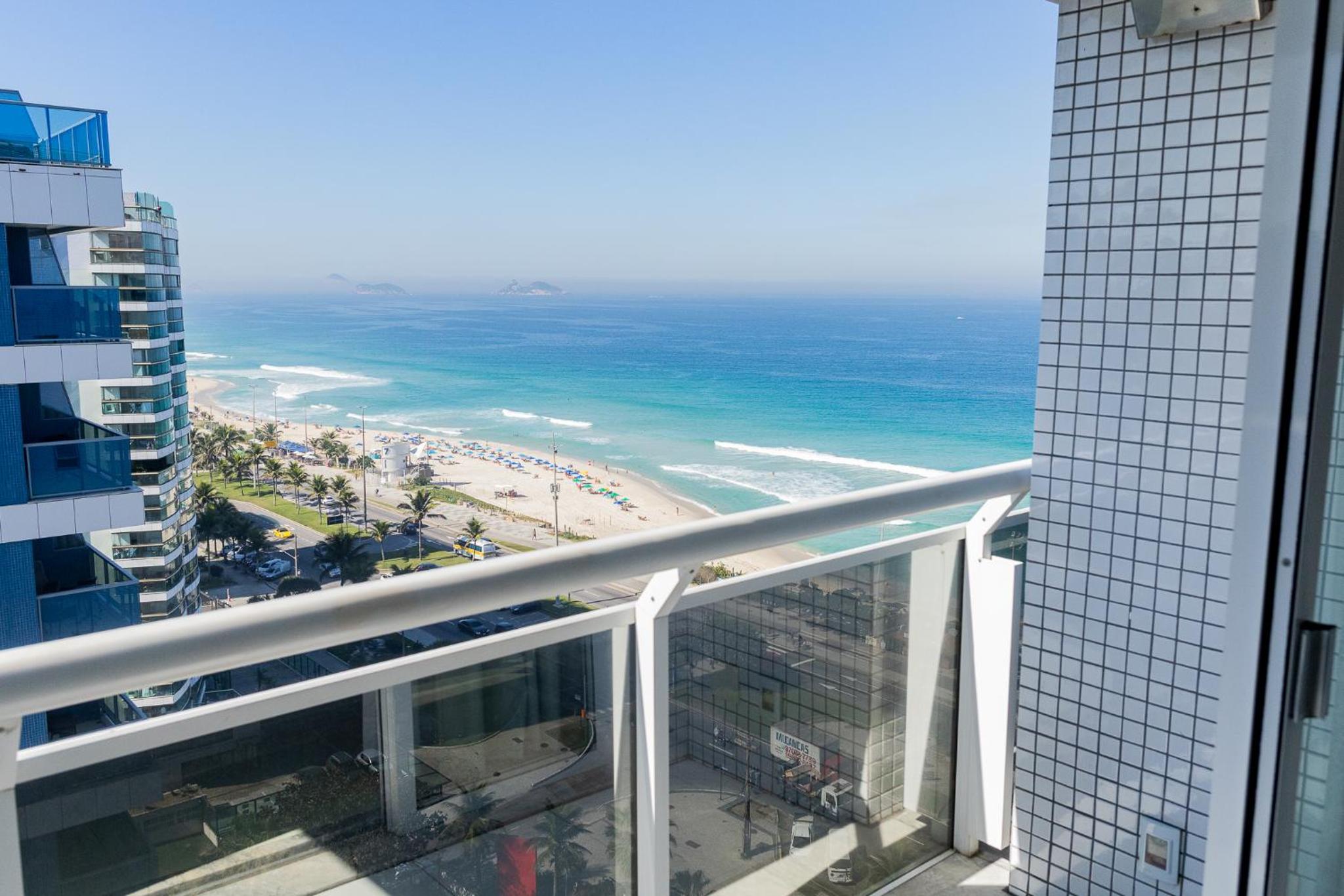 Master Double Room with Side Sea View