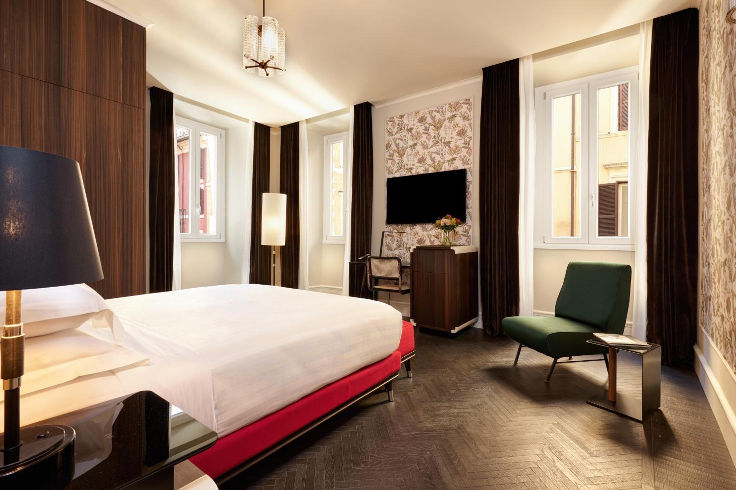 Corner Suite