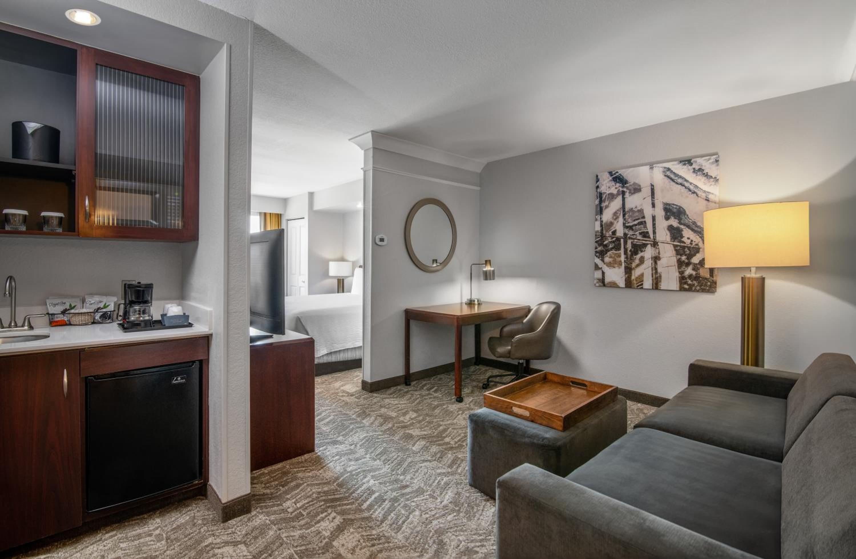 King Suite with Sofa Bed - Photo 3