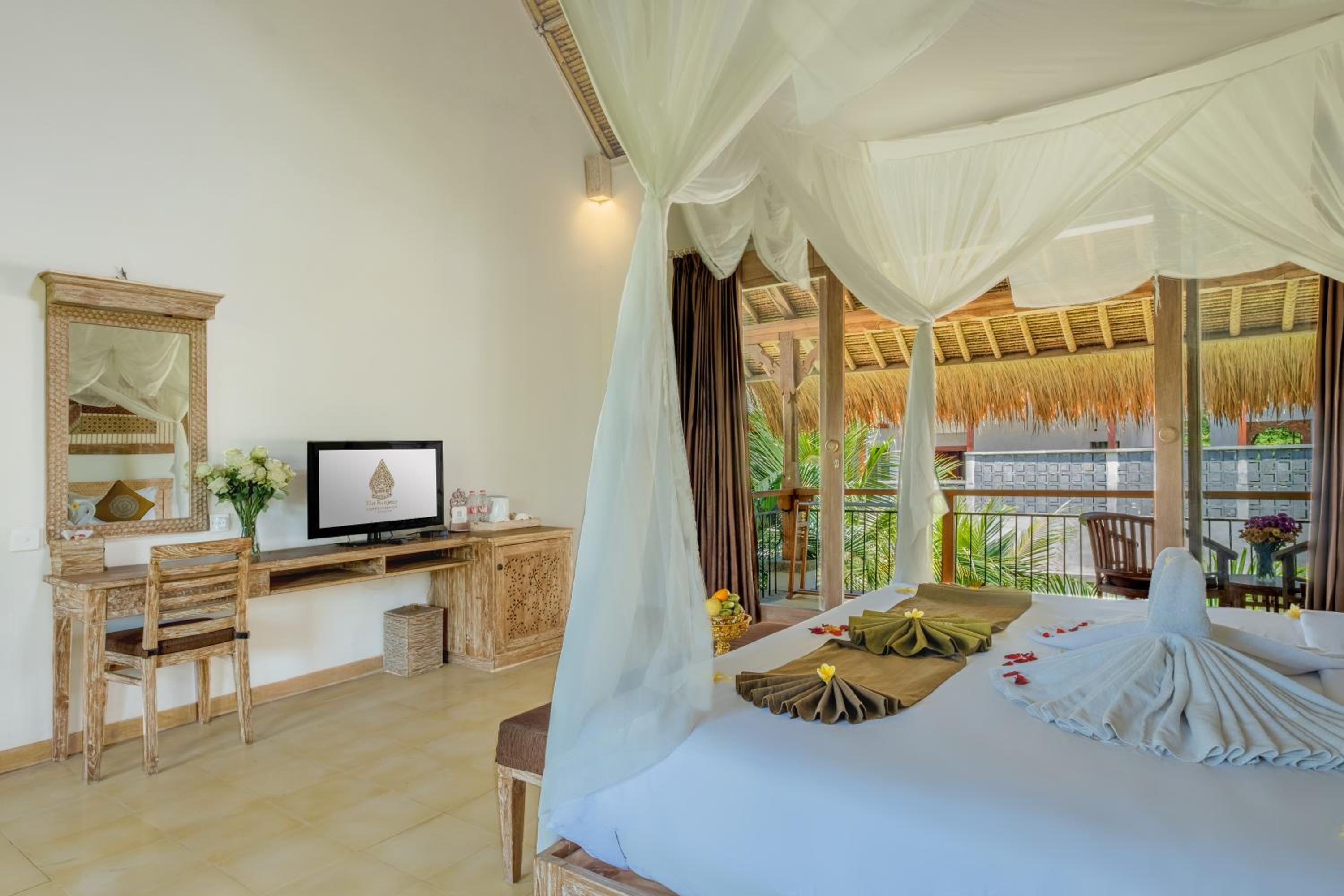 Suite with Garden View - Photo 8