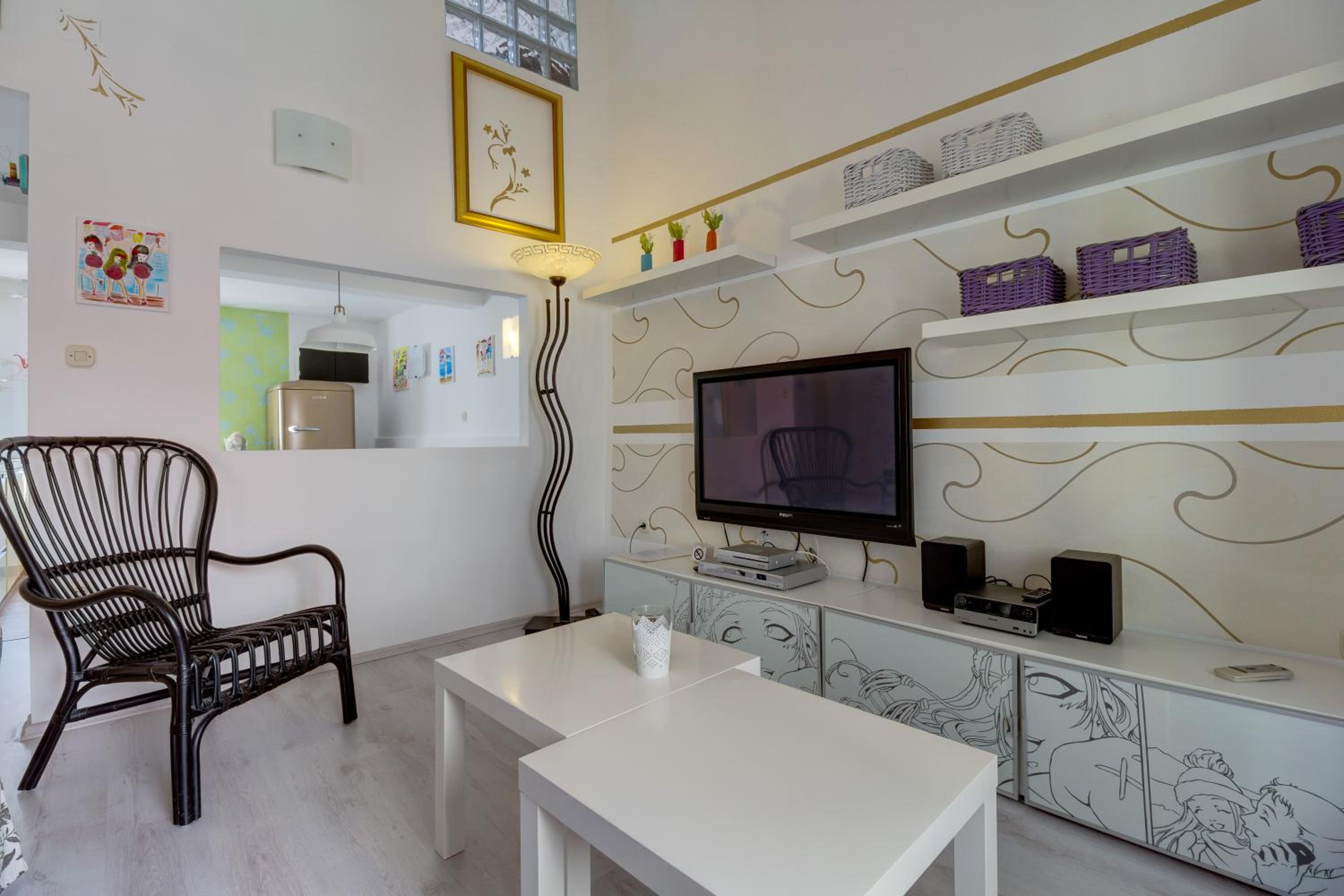 Apartment - Split Level photo 1