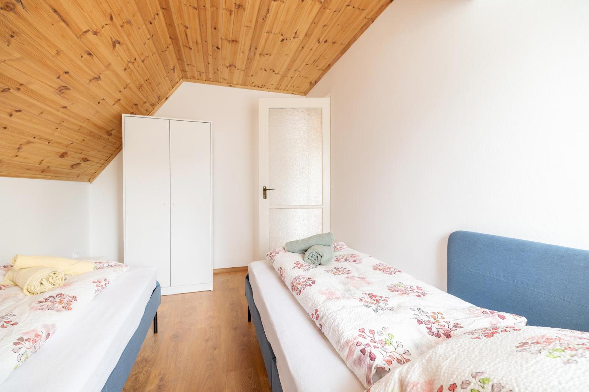 Three-Bedroom House photo 3