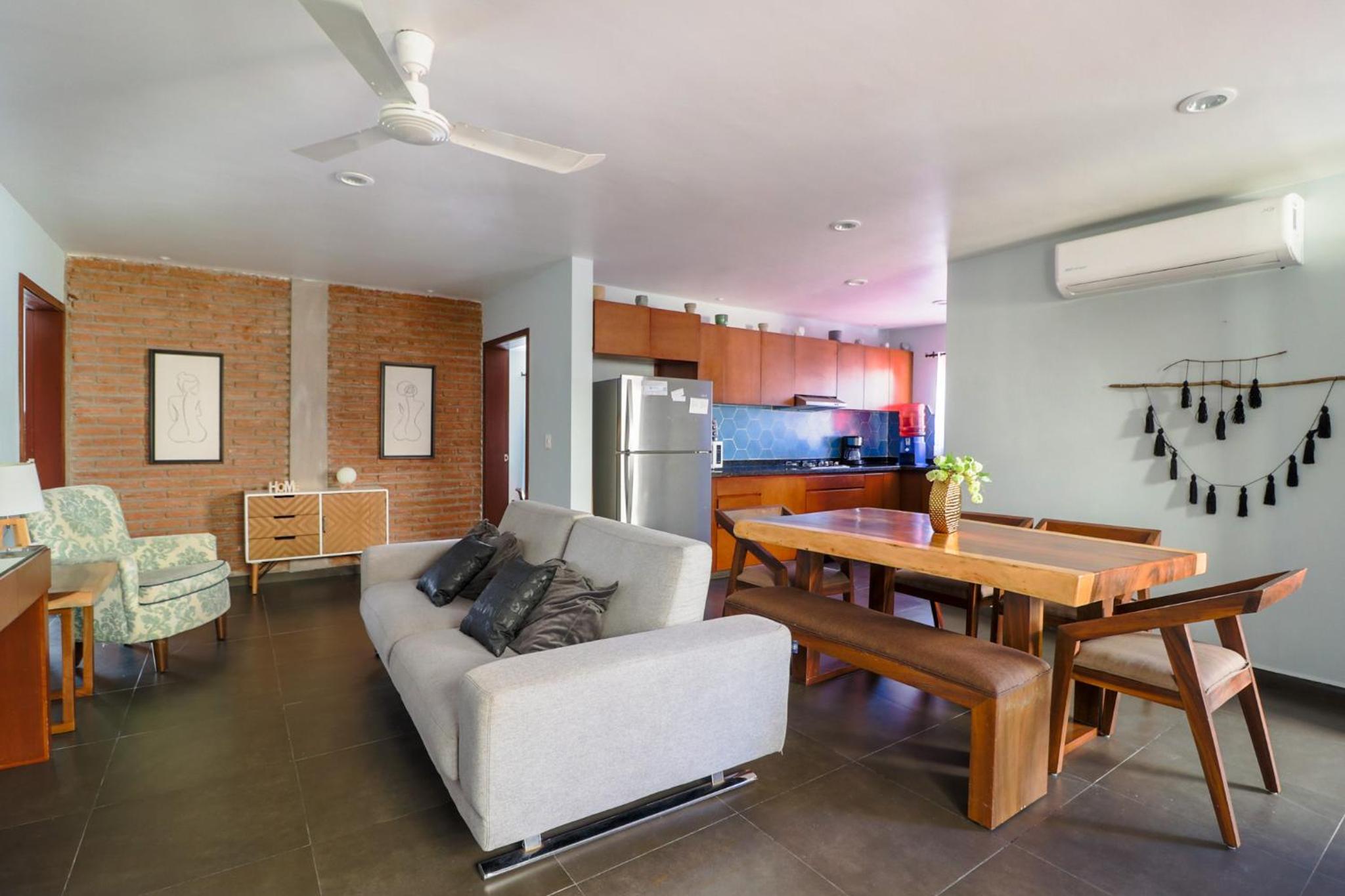 Deluxe Apartment