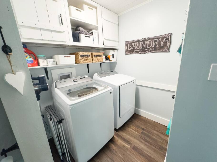 Three-Bedroom House photo 2