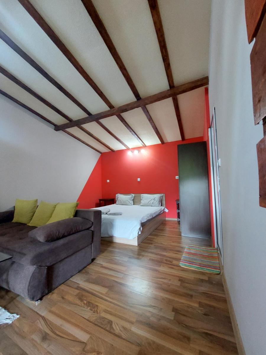 Deluxe Double or Twin Room with Mountain View