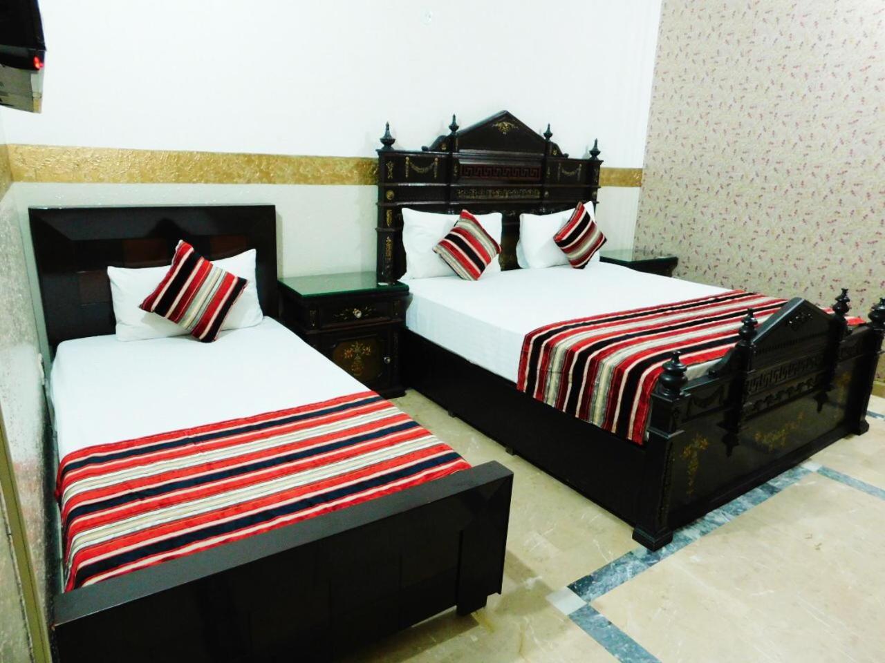 Classic Quadruple Room photo 2