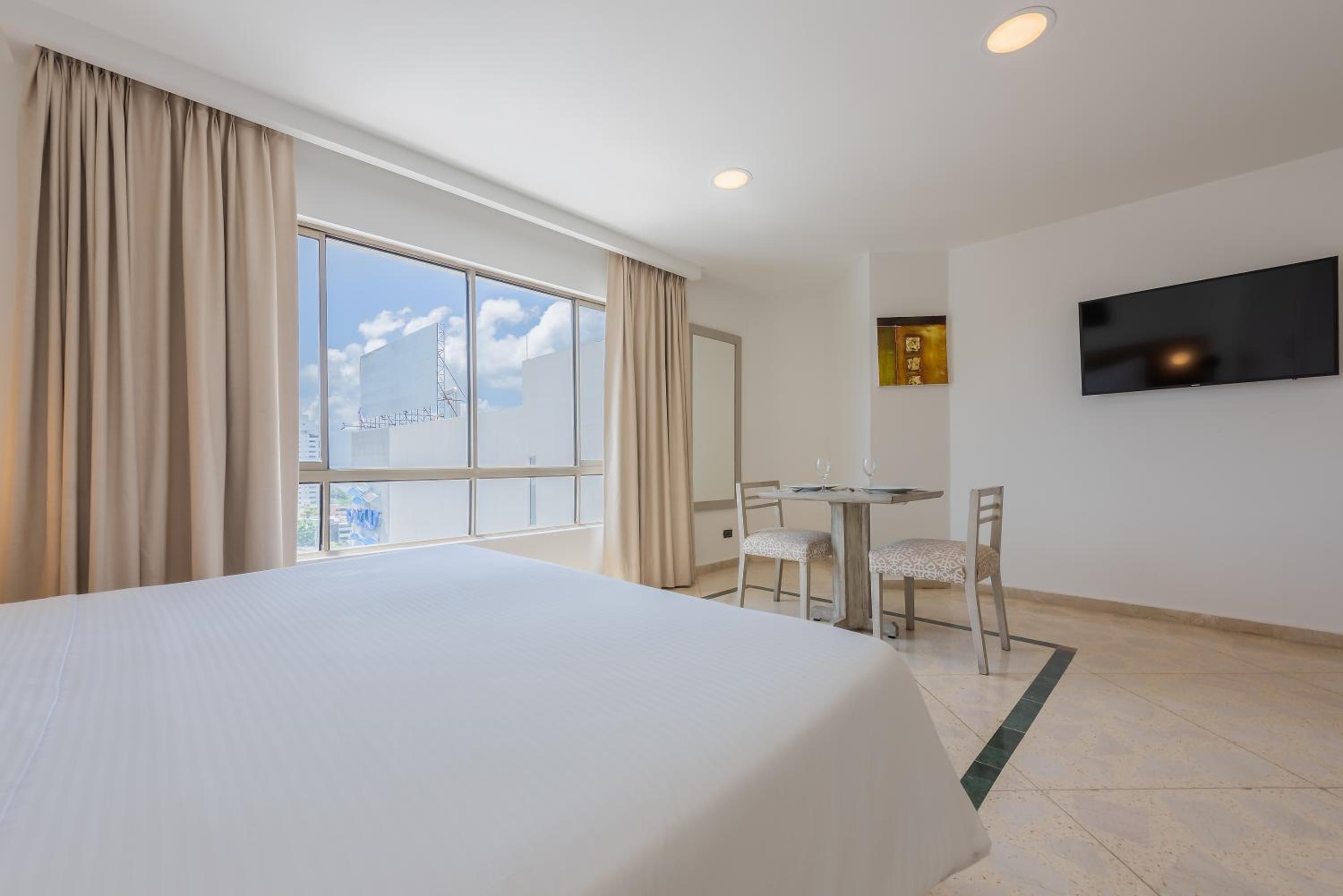 Standard Double Room - Photo 4