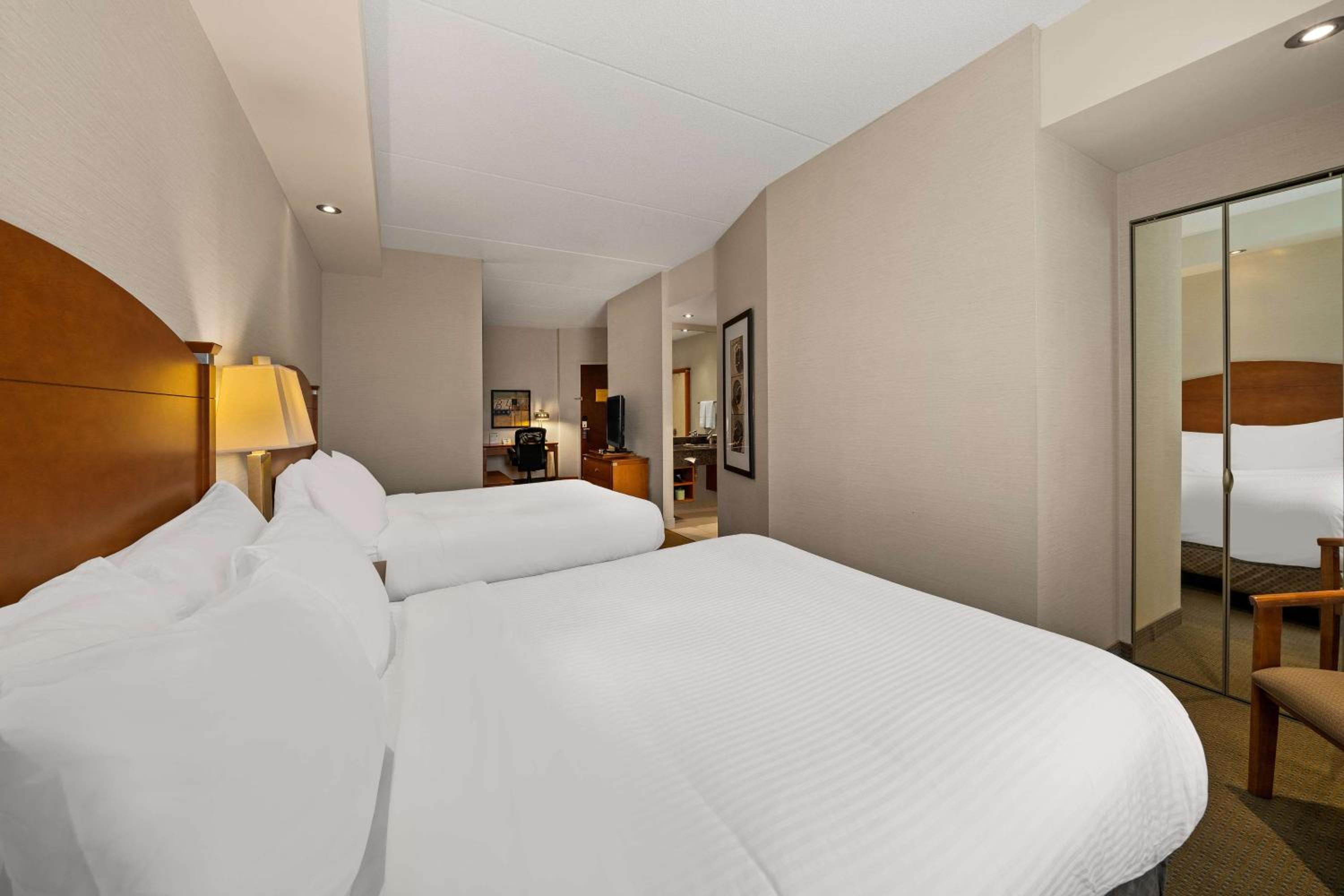 Quadruple Suite - Non-Smoking