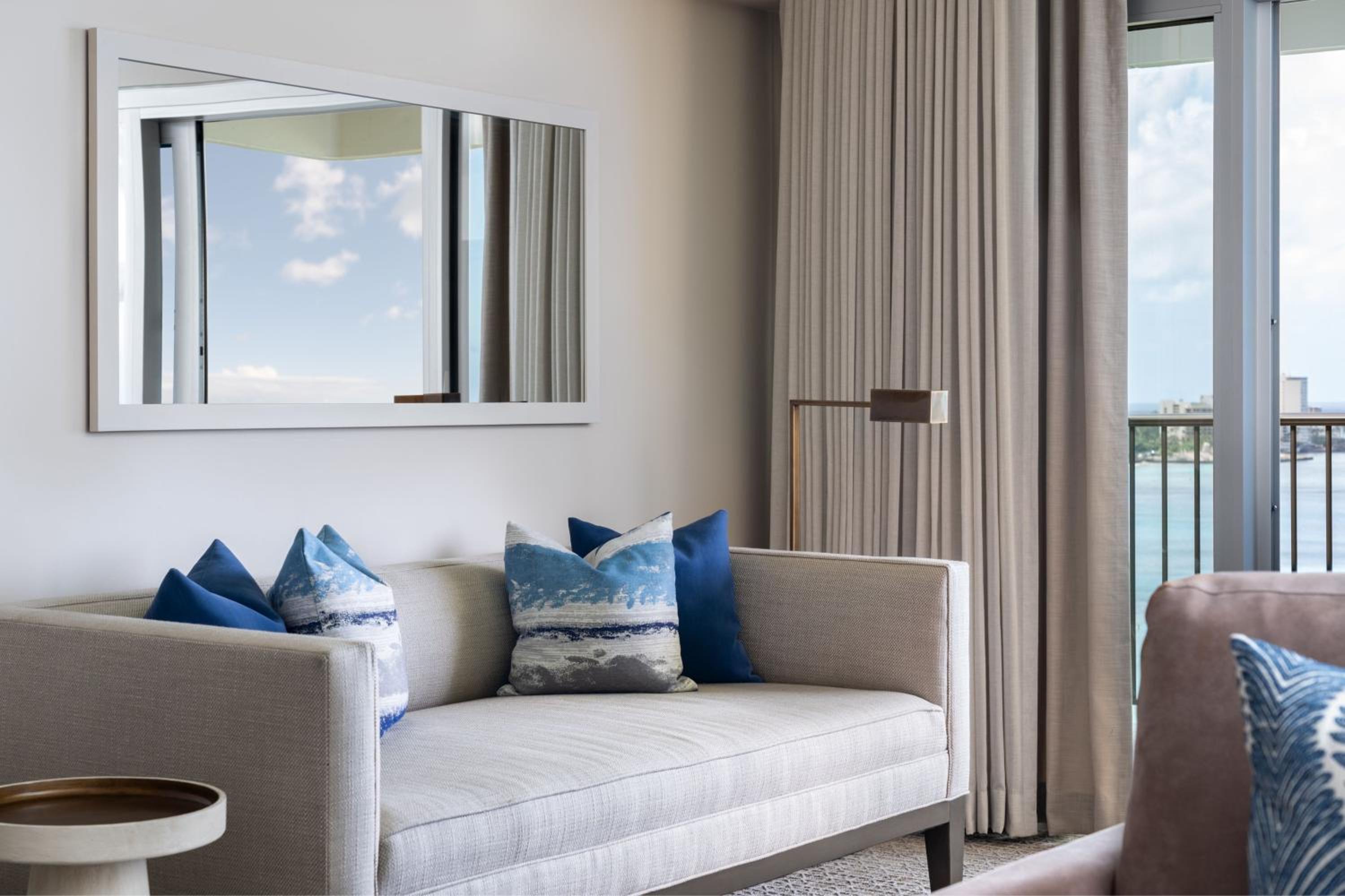 One-Bedroom King Suite with Oceanfront View - Mobility and Hearing Accessible