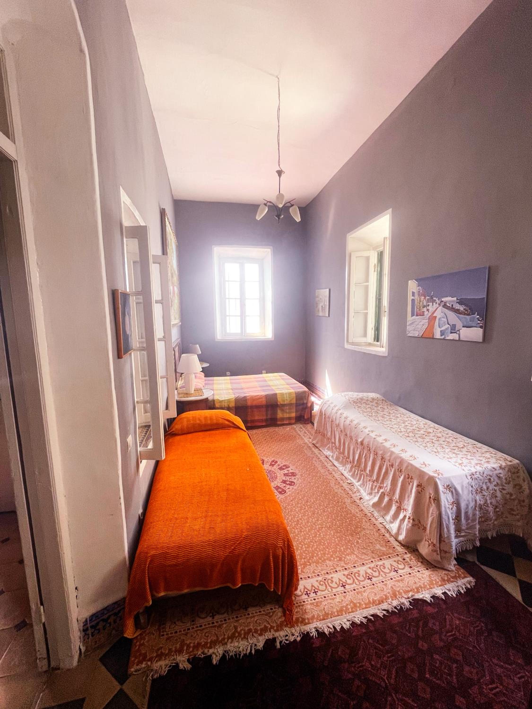 Quadruple Room with Bathroom - Photo 5