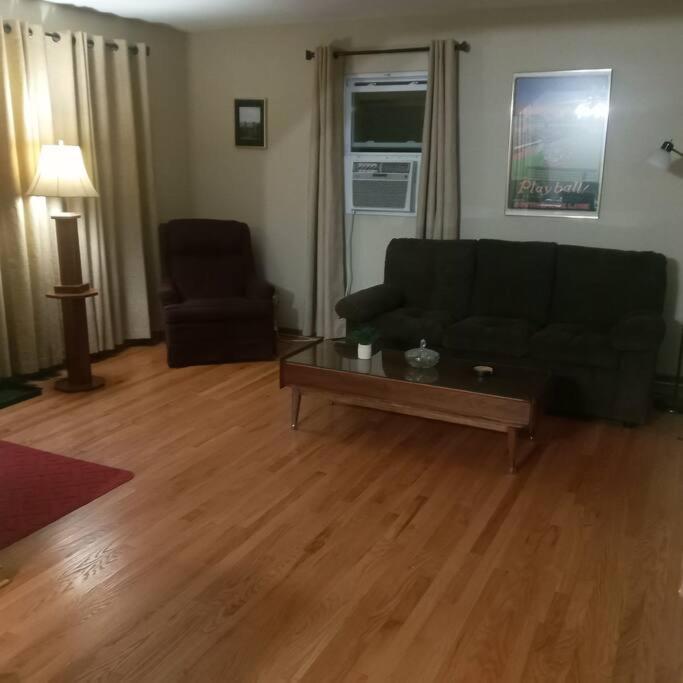 Three-Bedroom House photo 1