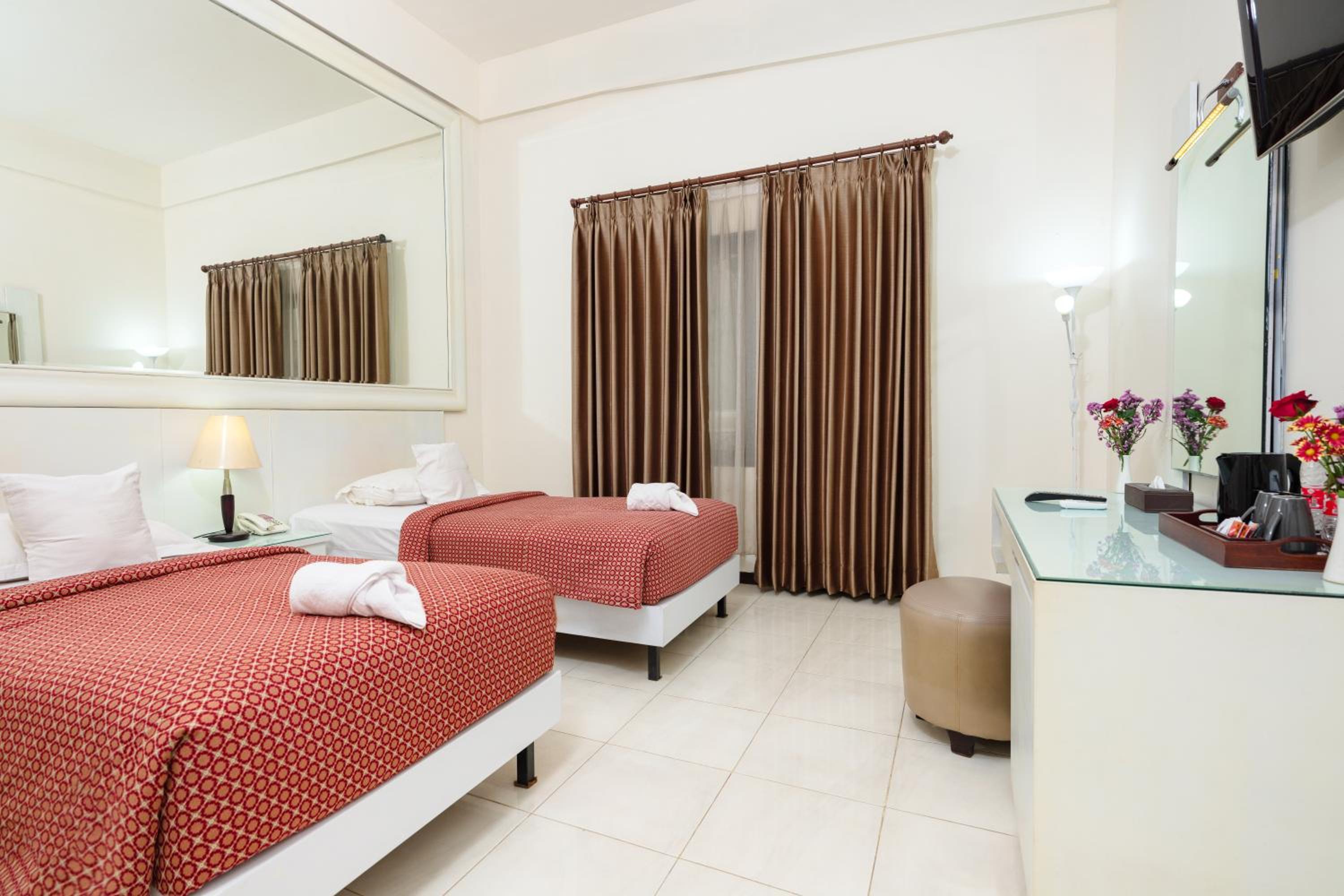 Superior Twin Room photo 2