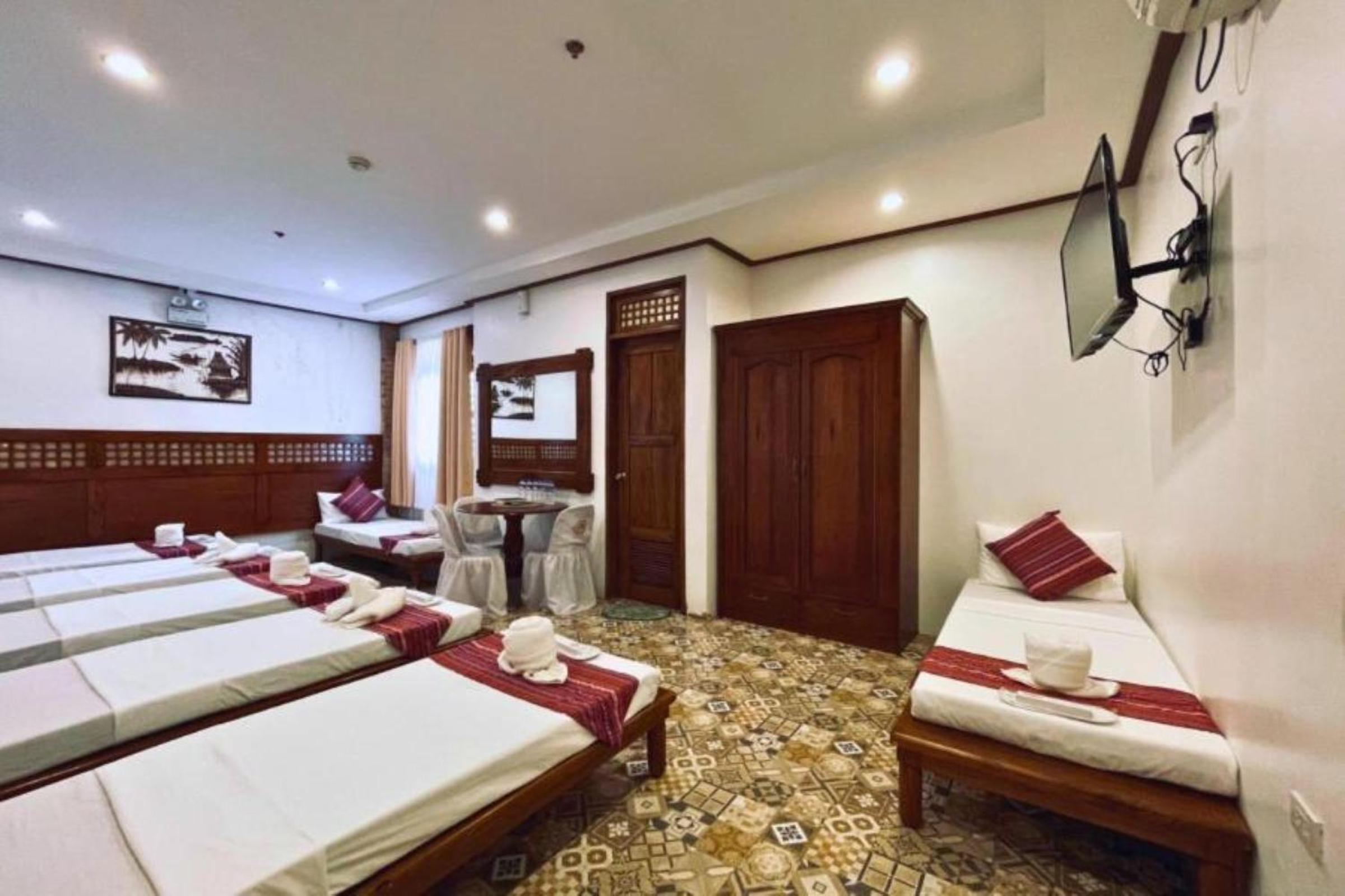Deluxe Family Room - Photo 4