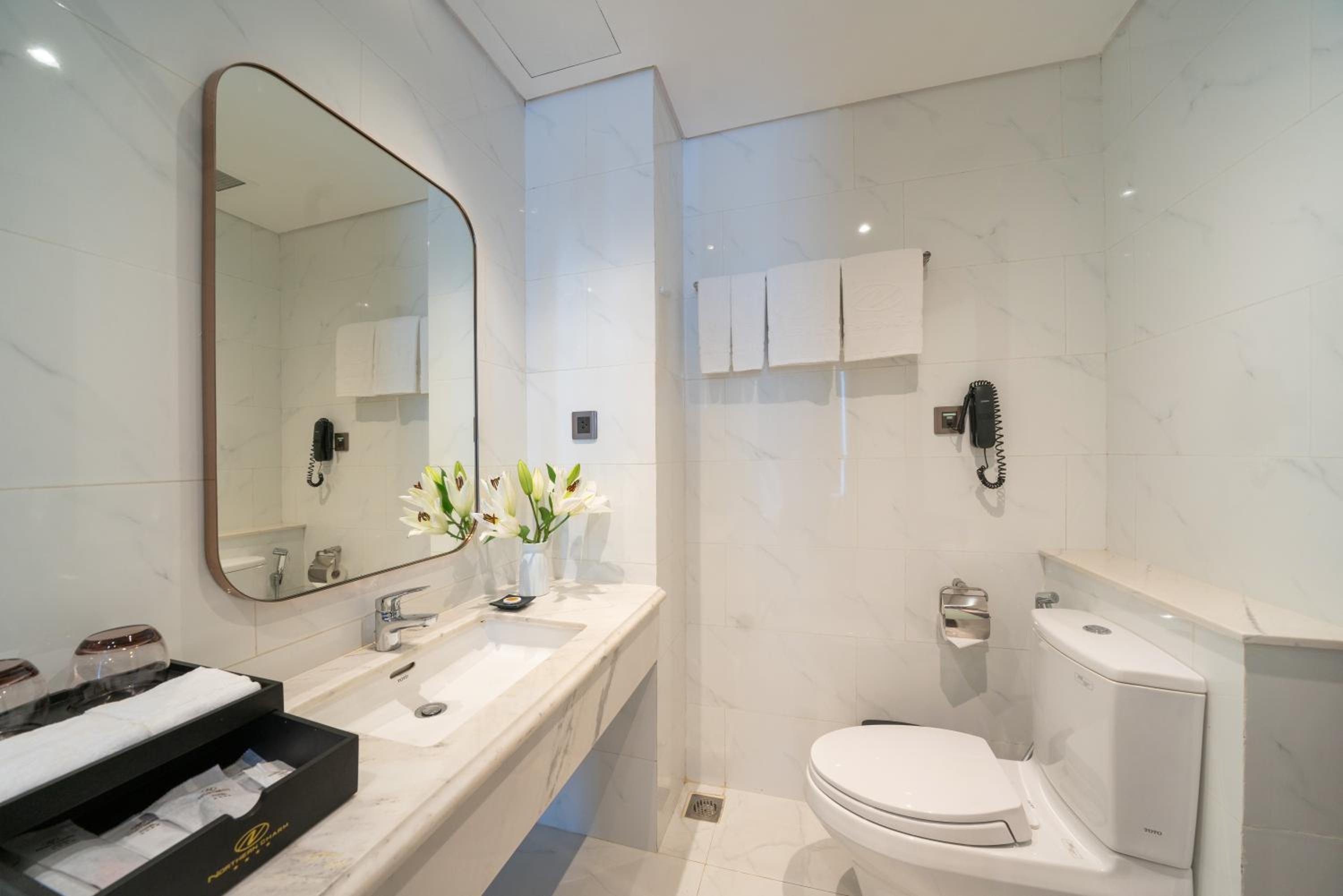 Grand Double City View - Room Only photo 2