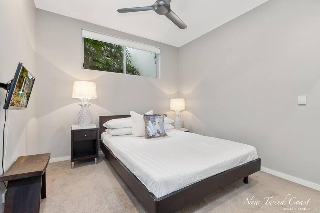 Three-Bedroom Apartment photo 2