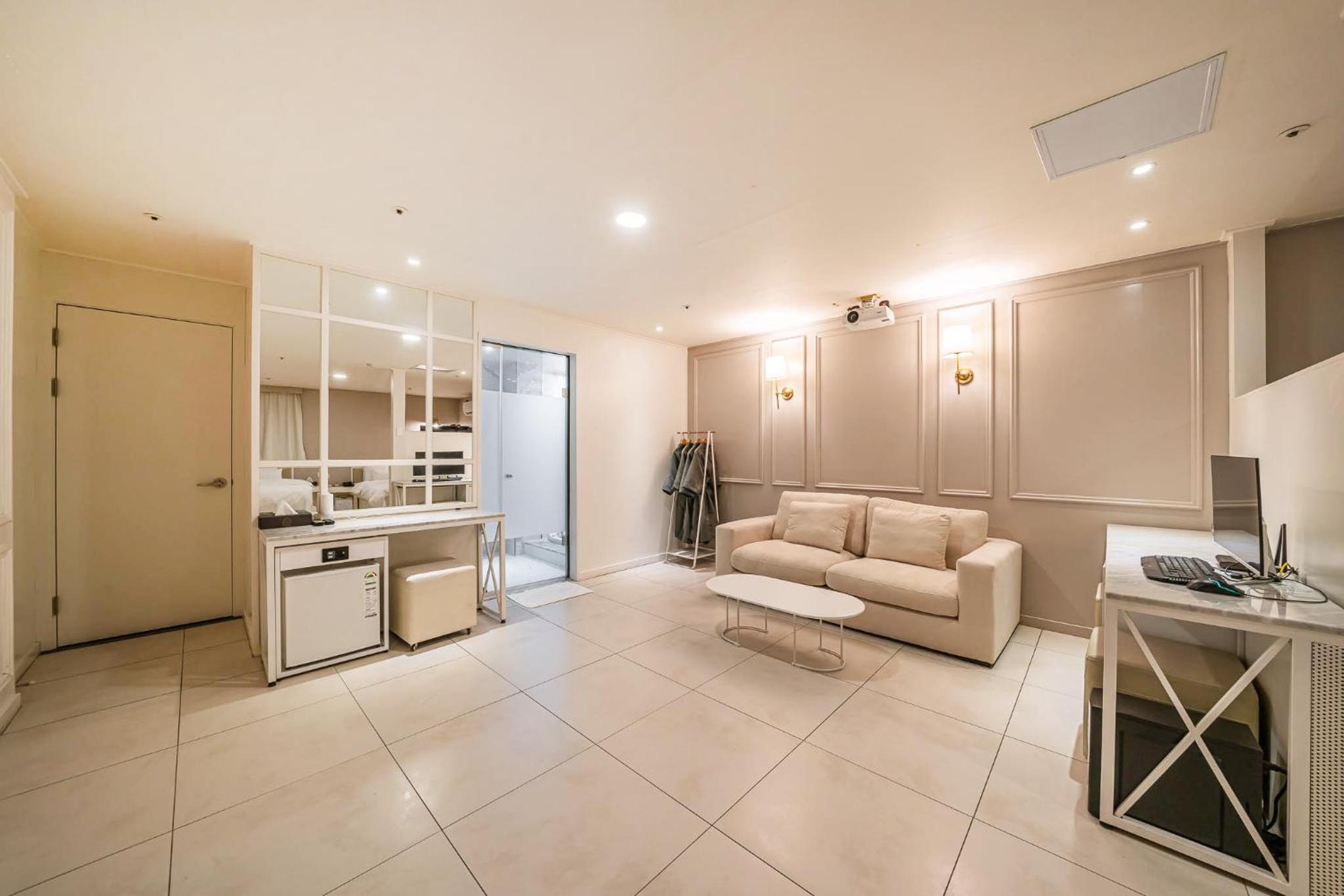 Suite Twin - Photo 3