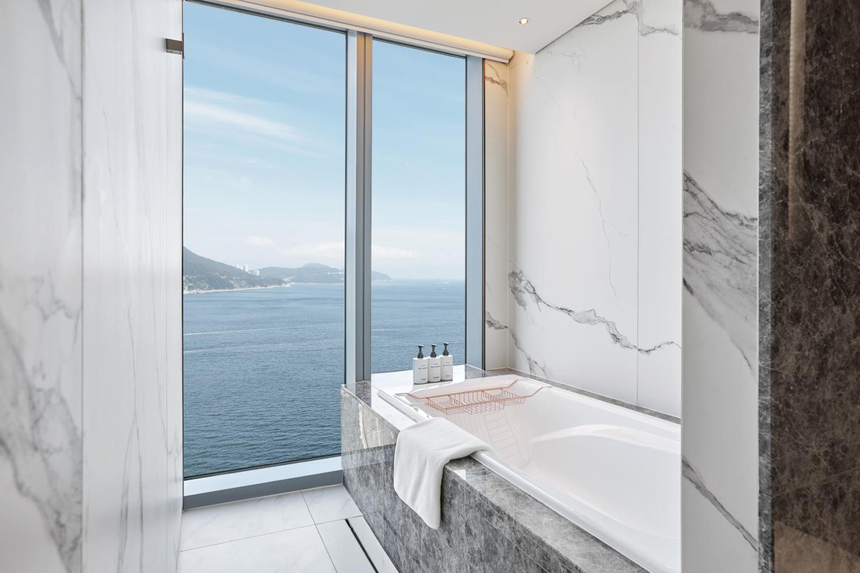 [Evening Reception PKG] Corner Suite 2 Bedroom photo 2