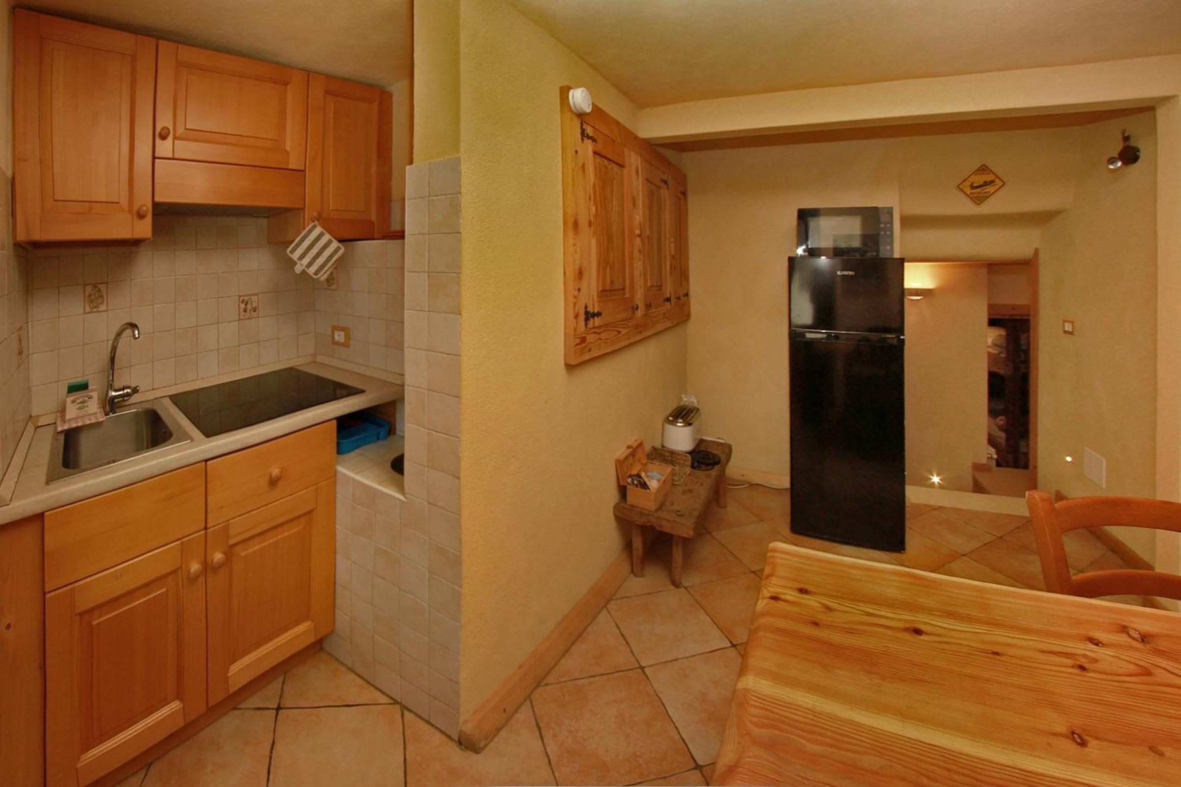 Apartment with Mountain View photo 3