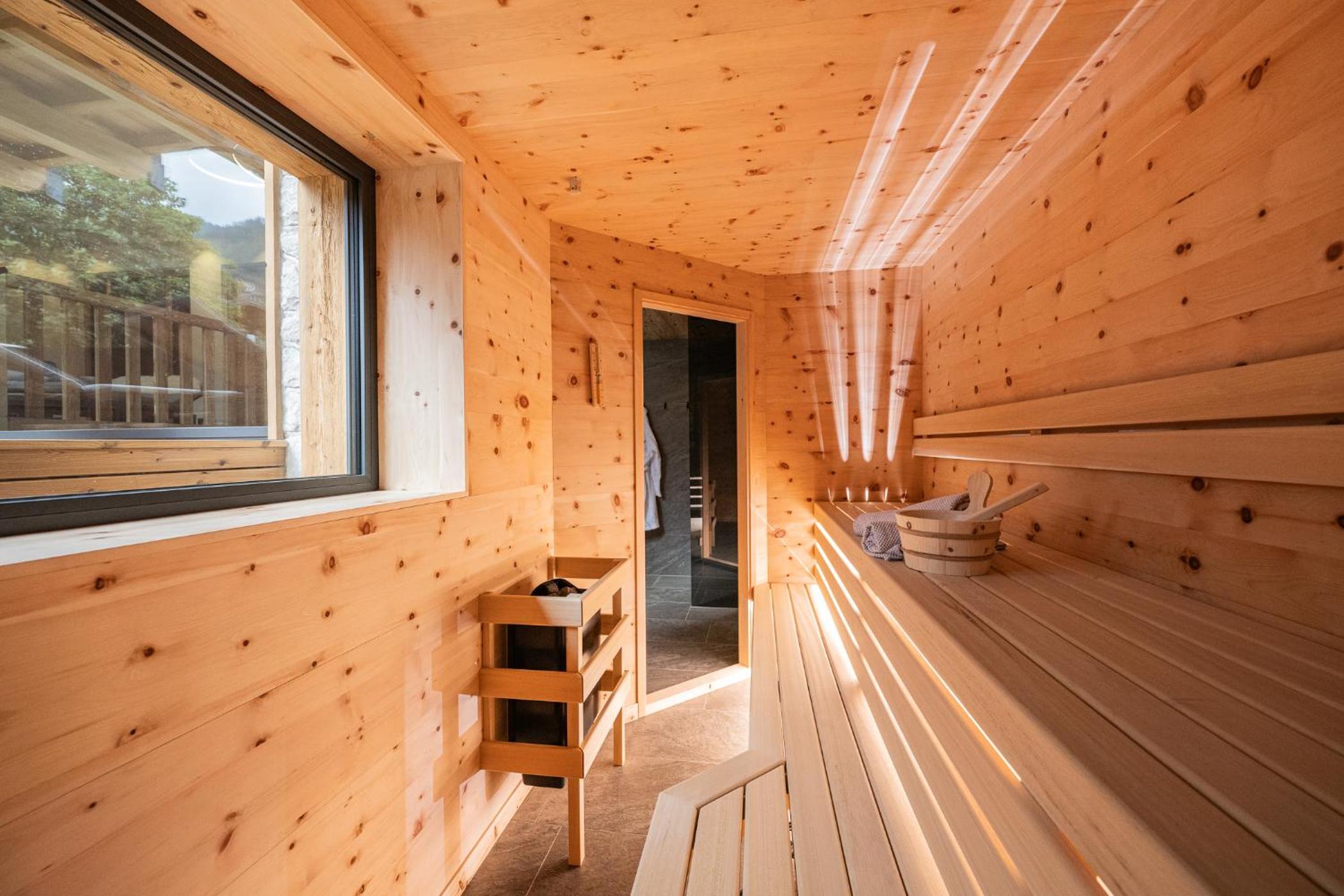 Three-Bedroom Chalet photo 3