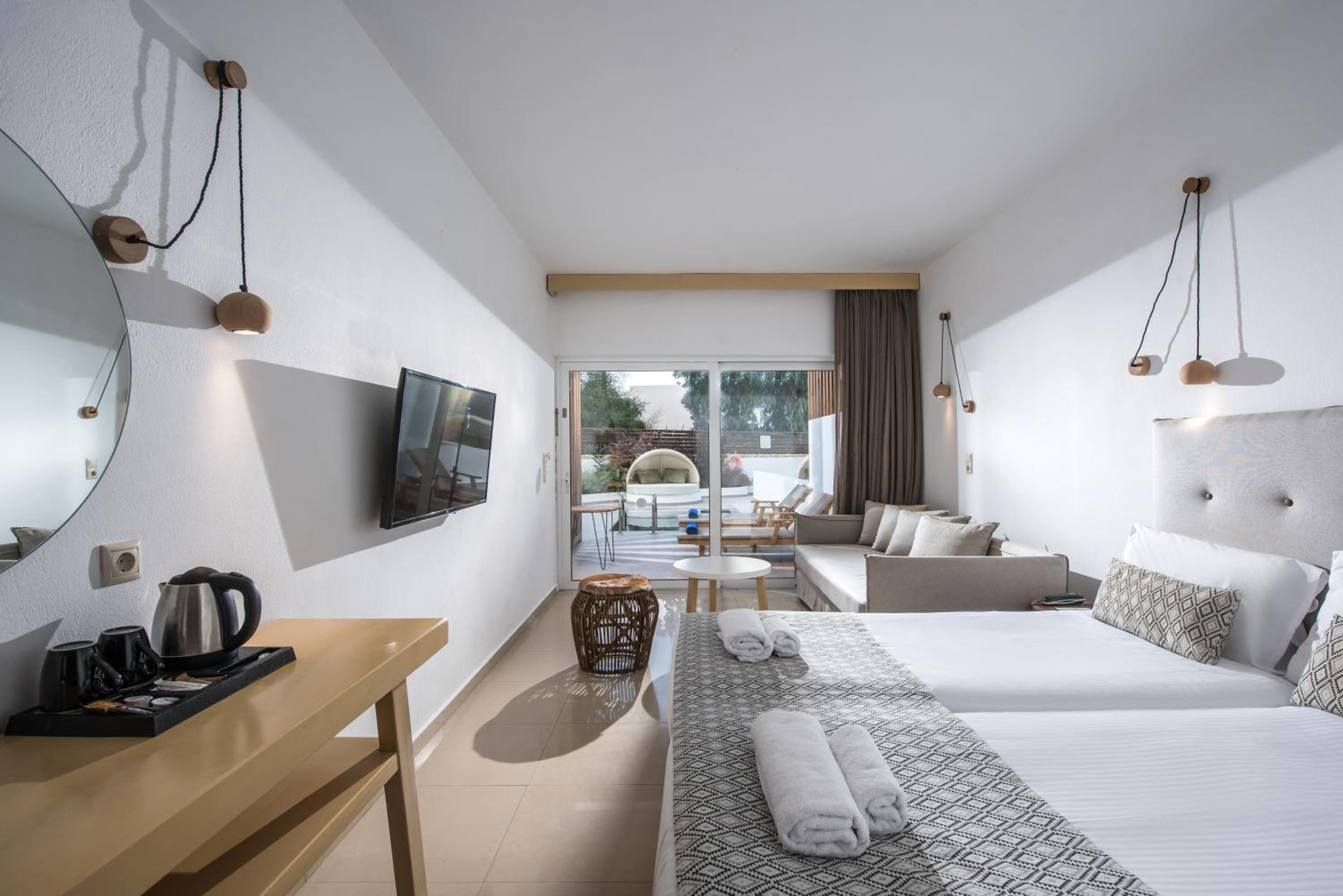 Habitación Doble Superior con Piscina Privada
