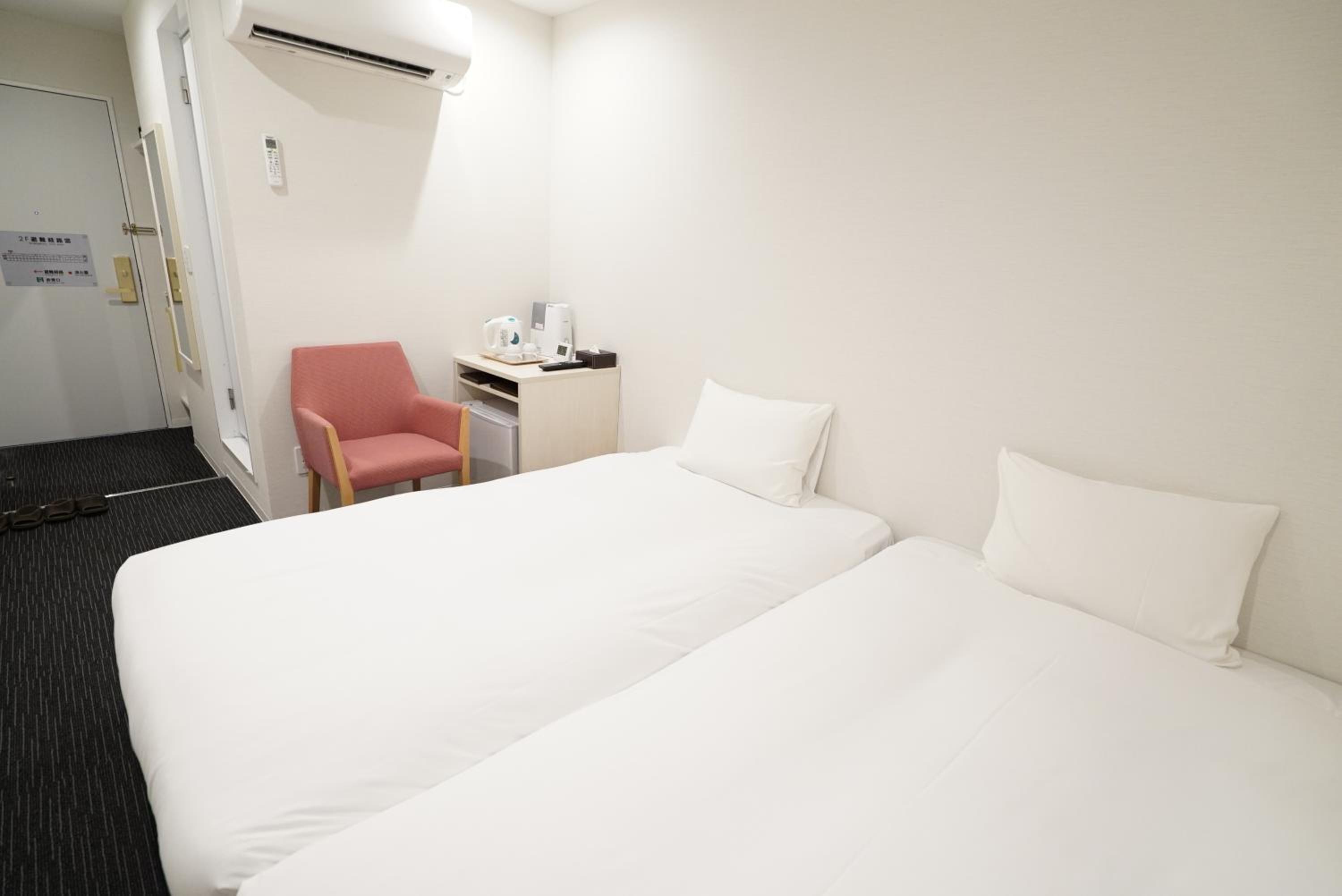 Hollywood Twin Room - Eco Plan(No Daily Cleaning)