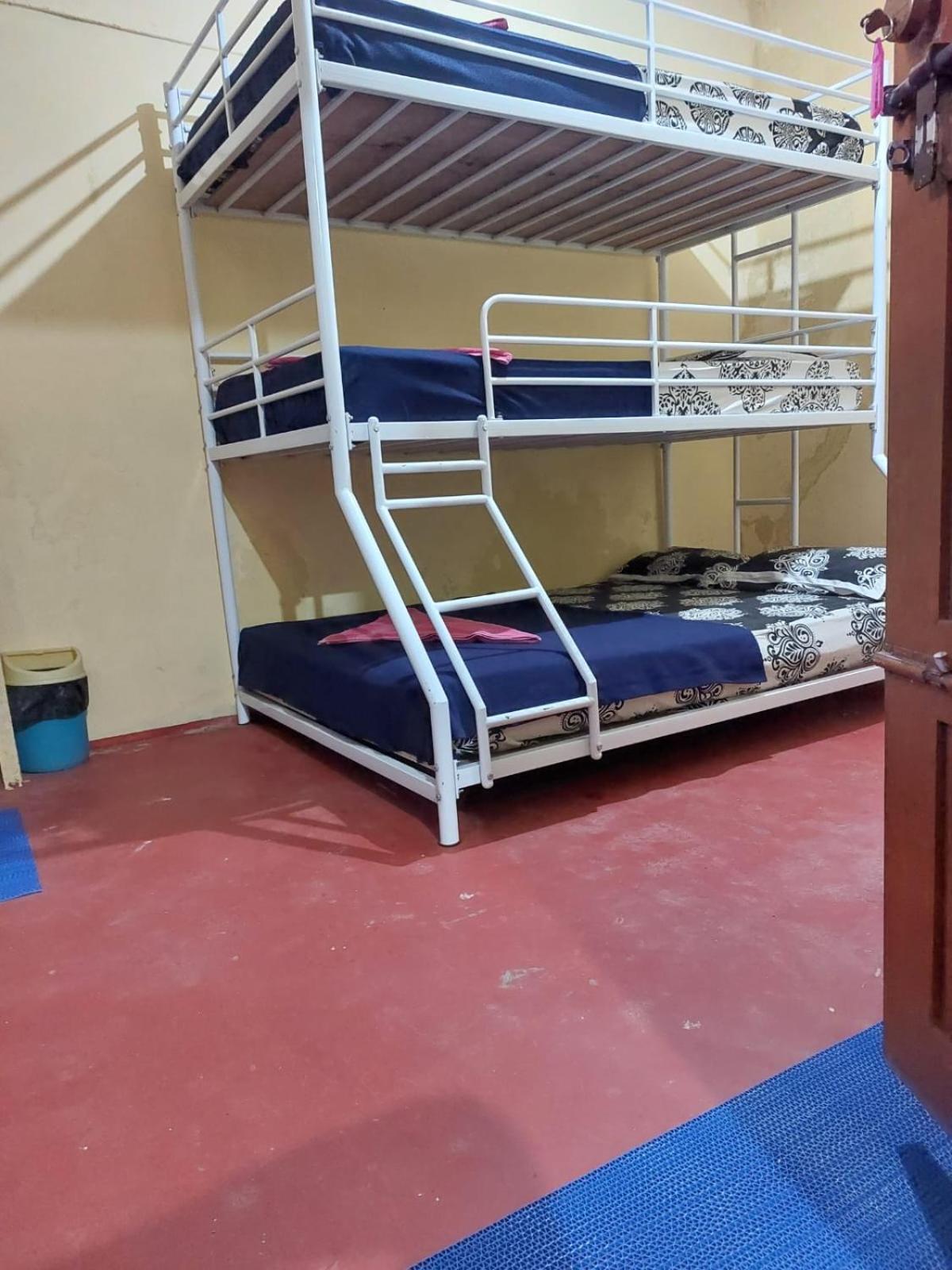 4-Bed Male Dormitory Room  photo 1