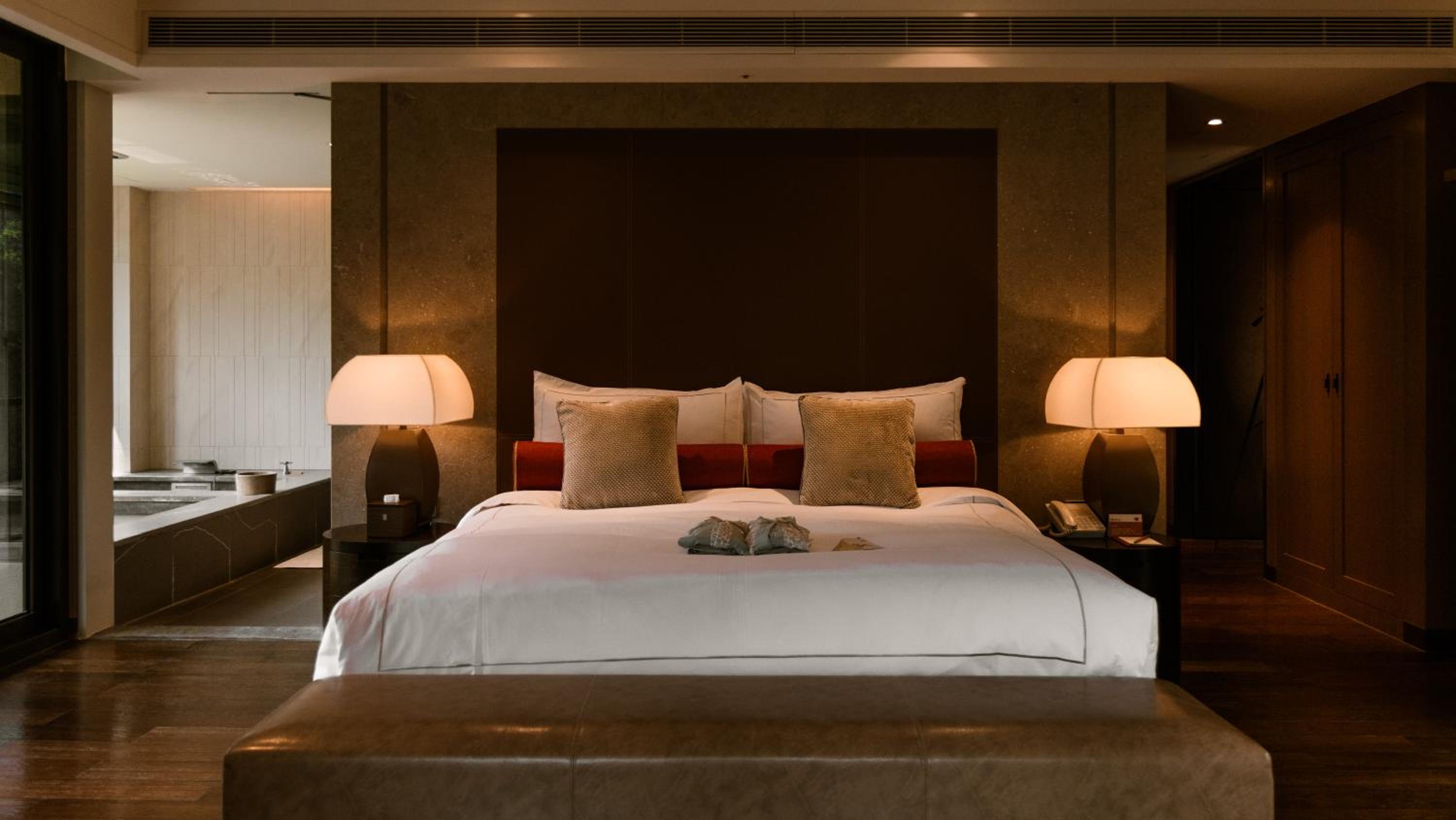 Suite with Balcony