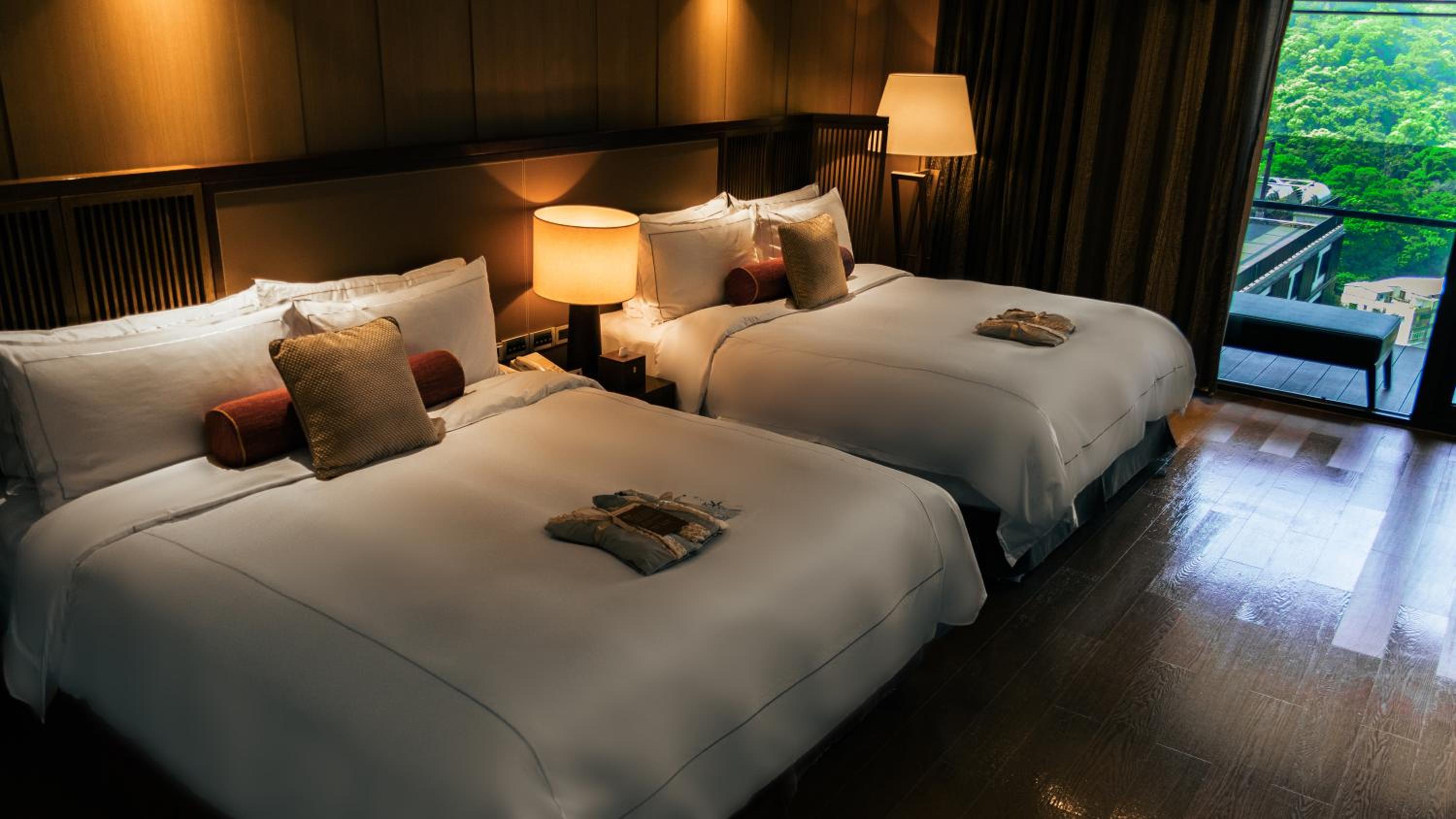 Premium Quadruple Room