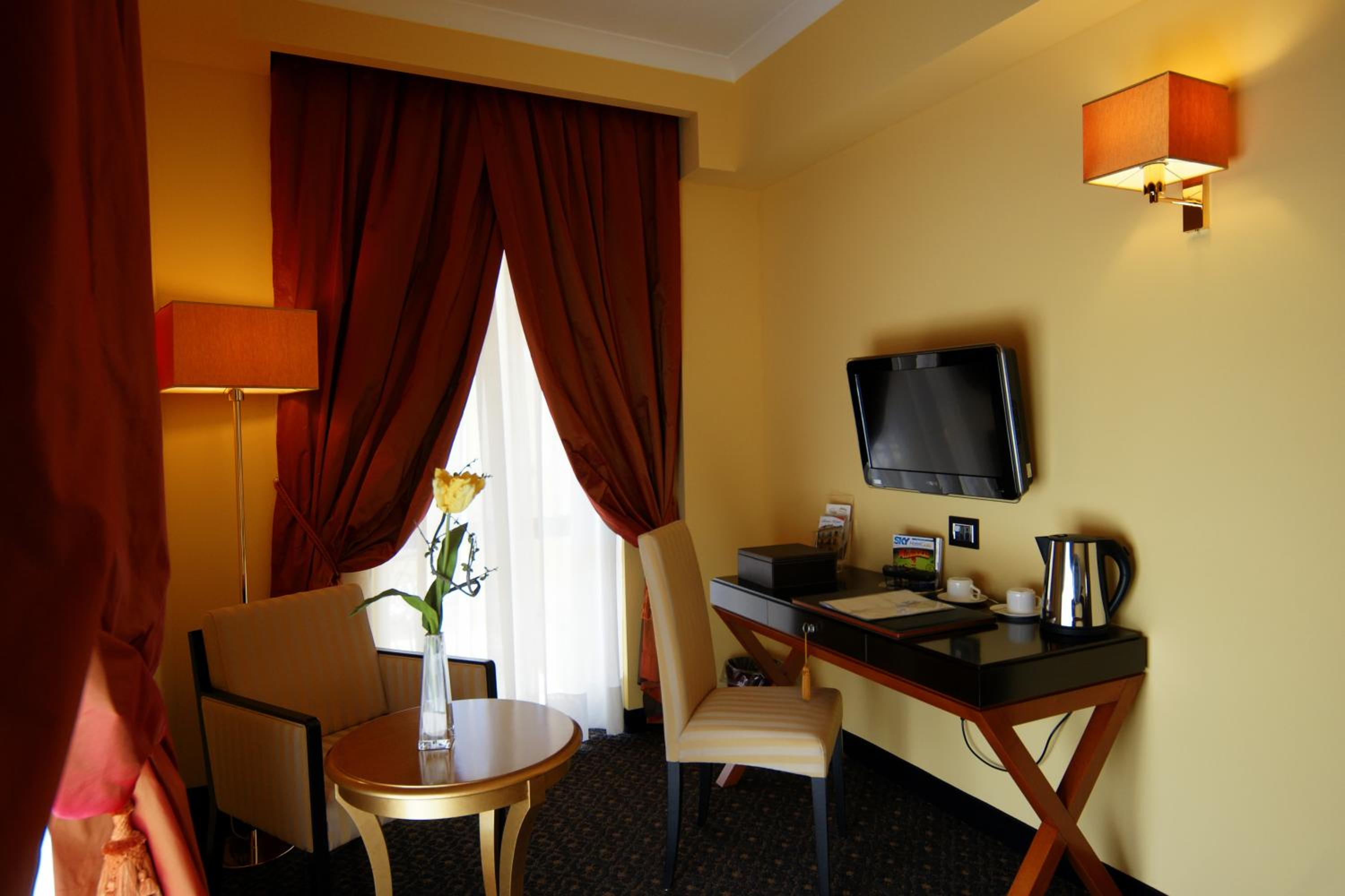 Suite photo 1