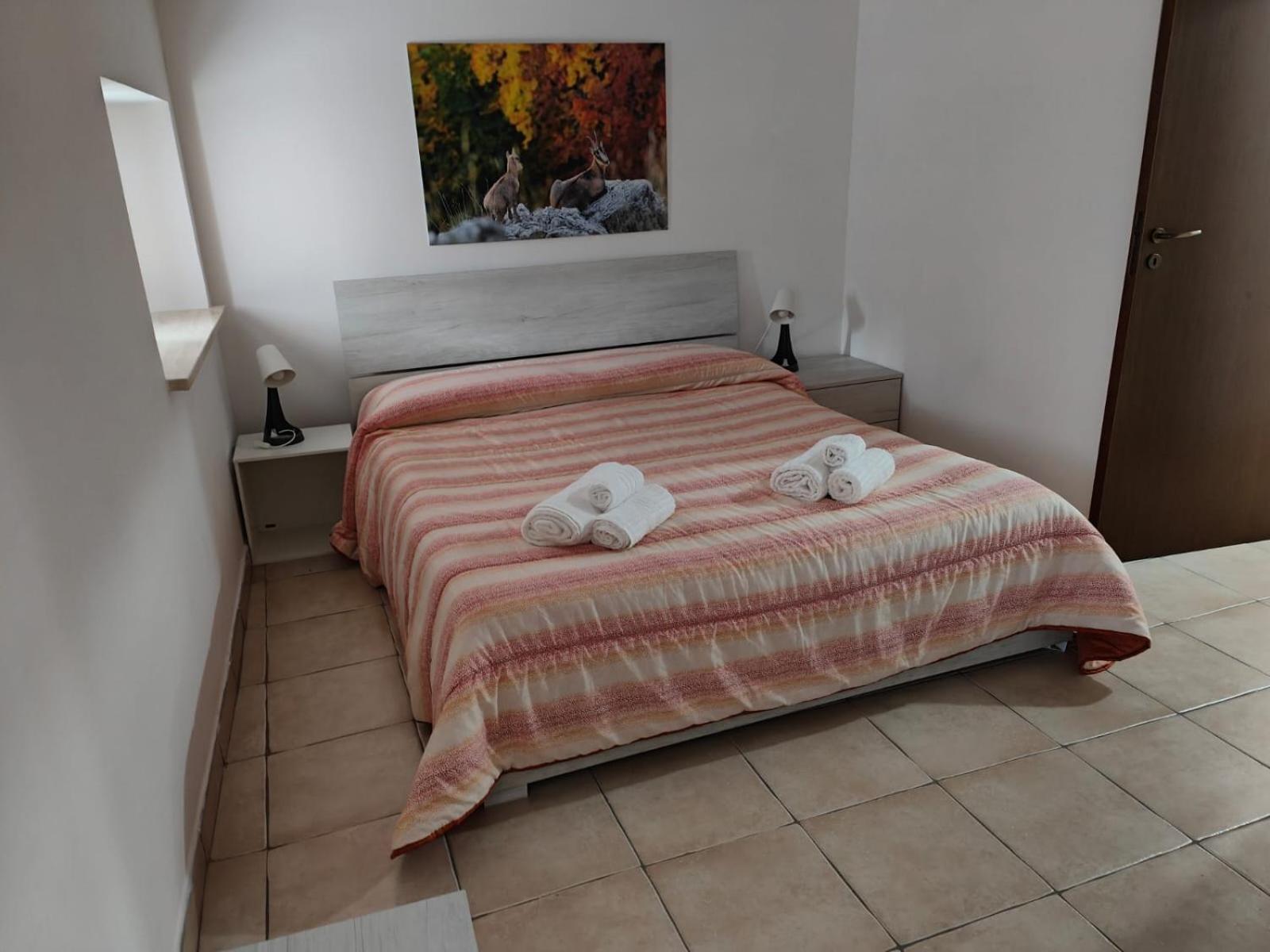 Apartment photo 2