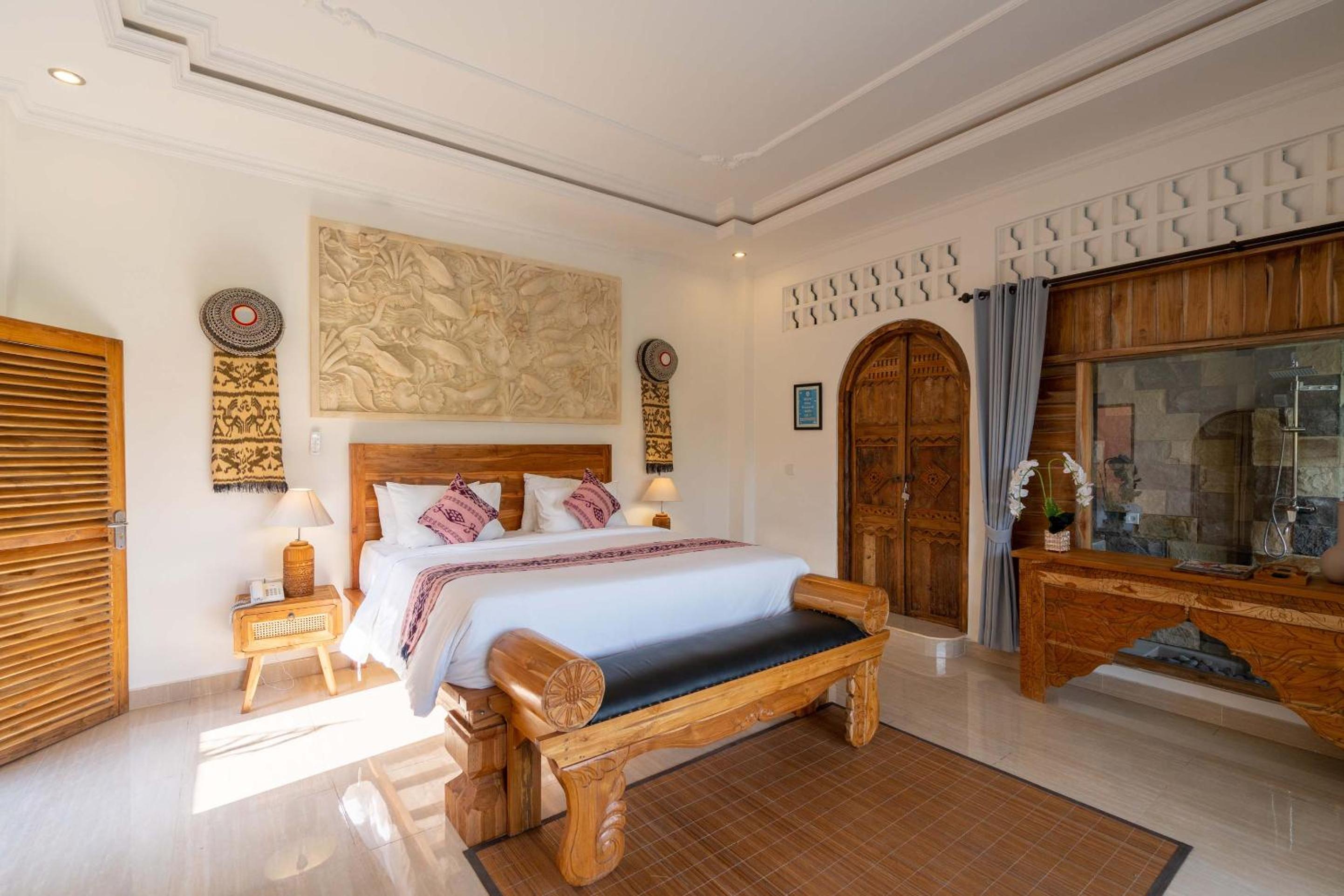 Suite Room with Plunge Pool - Photo 4