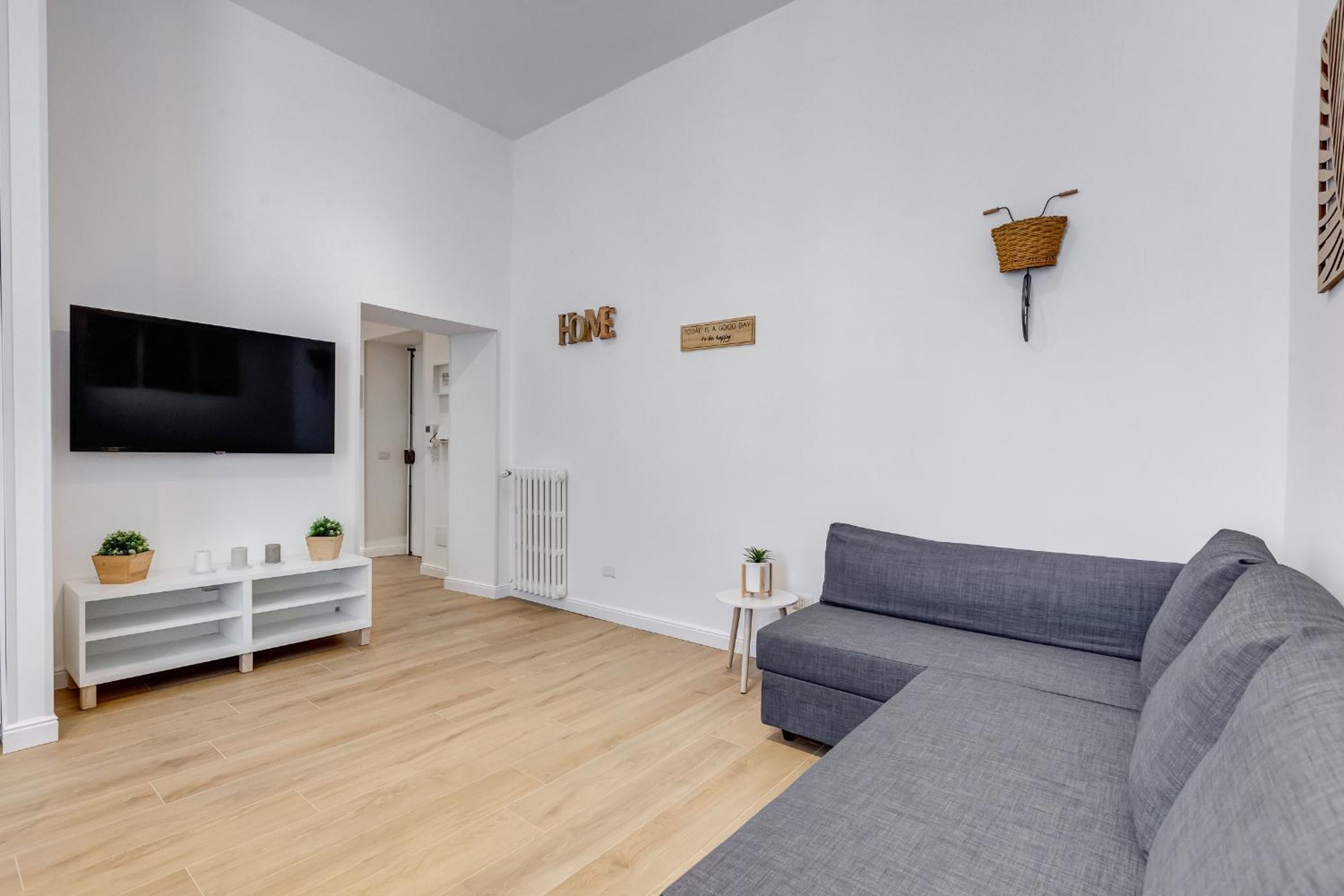 Two-Bedroom Apartment photo 2