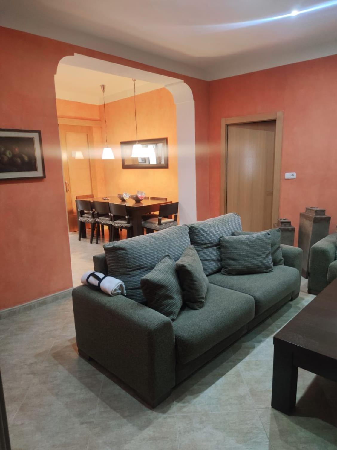Casa de cuatro habitaciones