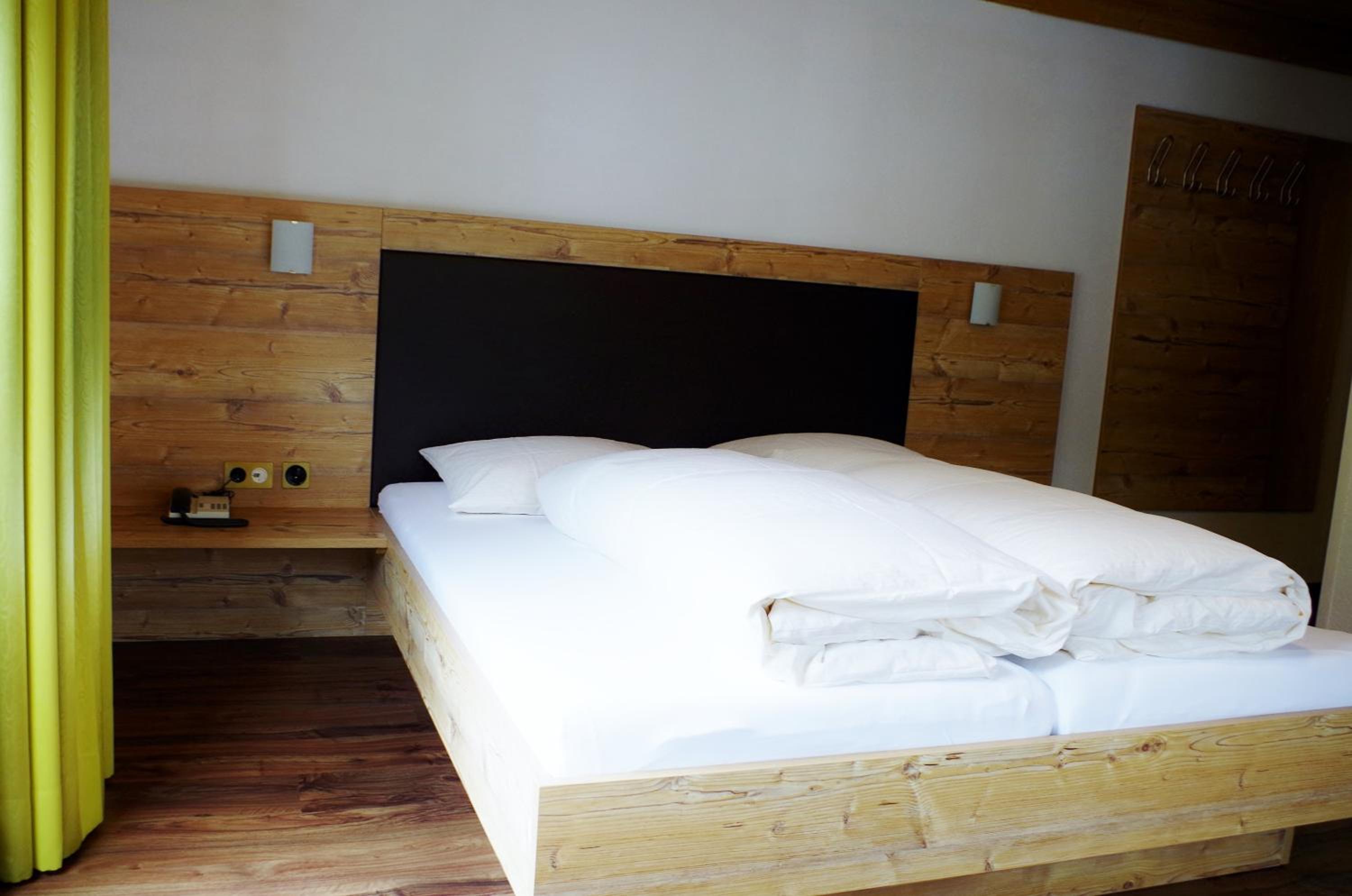 Double Room - Photo 5