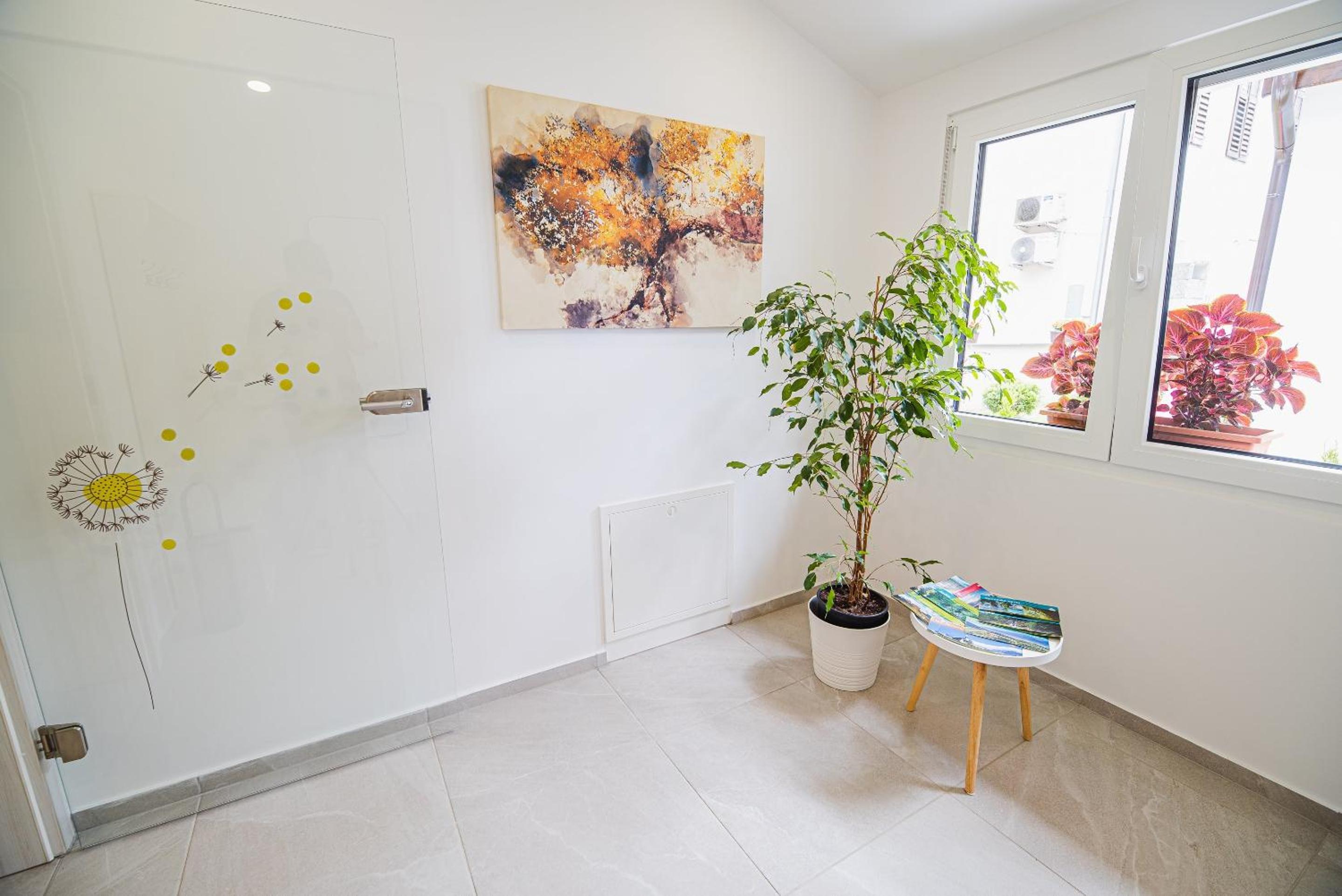 Two Bedroom Apartment  photo 2